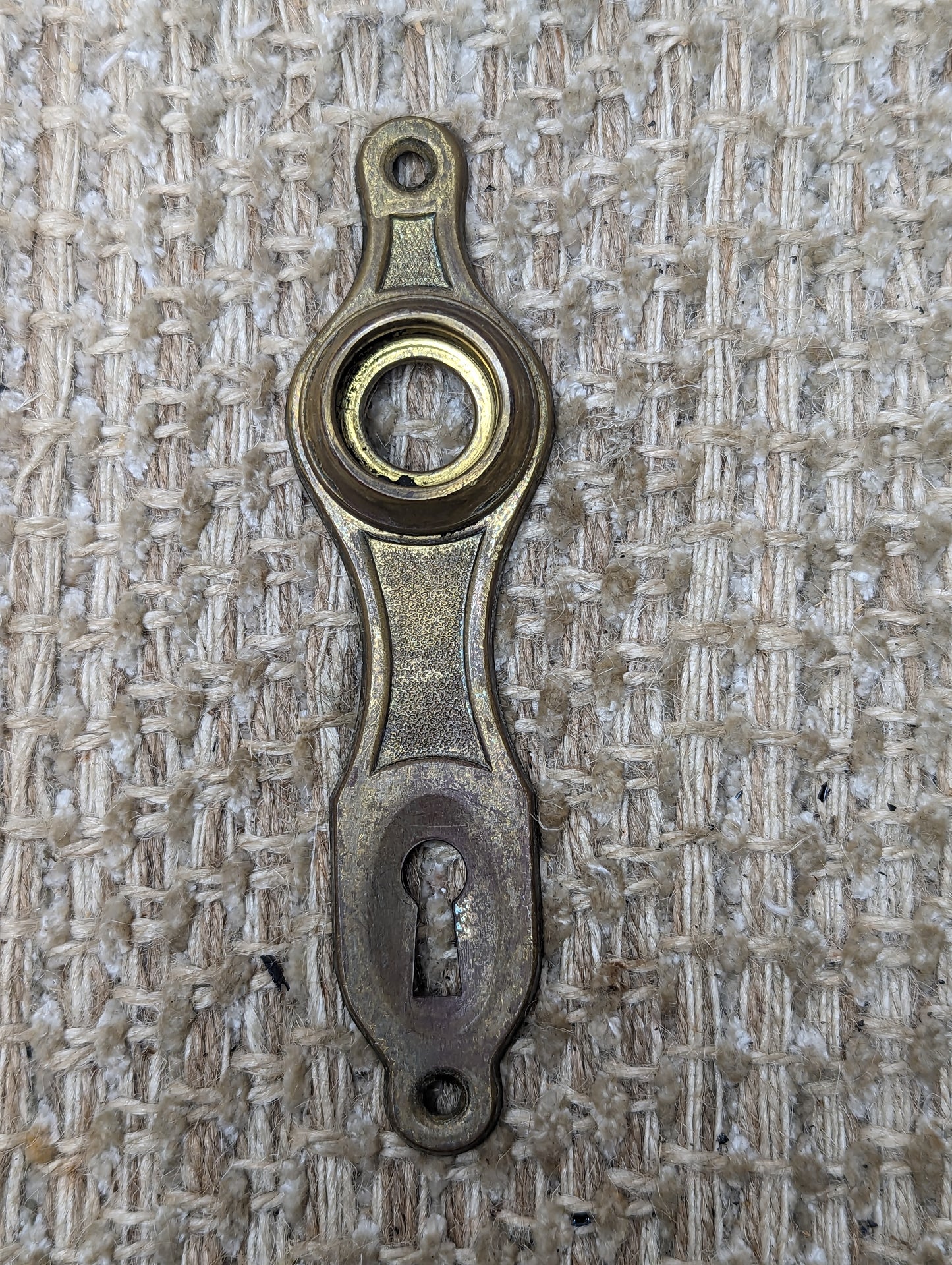 1 1/4" x 4 15/16" Antique Stamped Brass Door Knob Plate