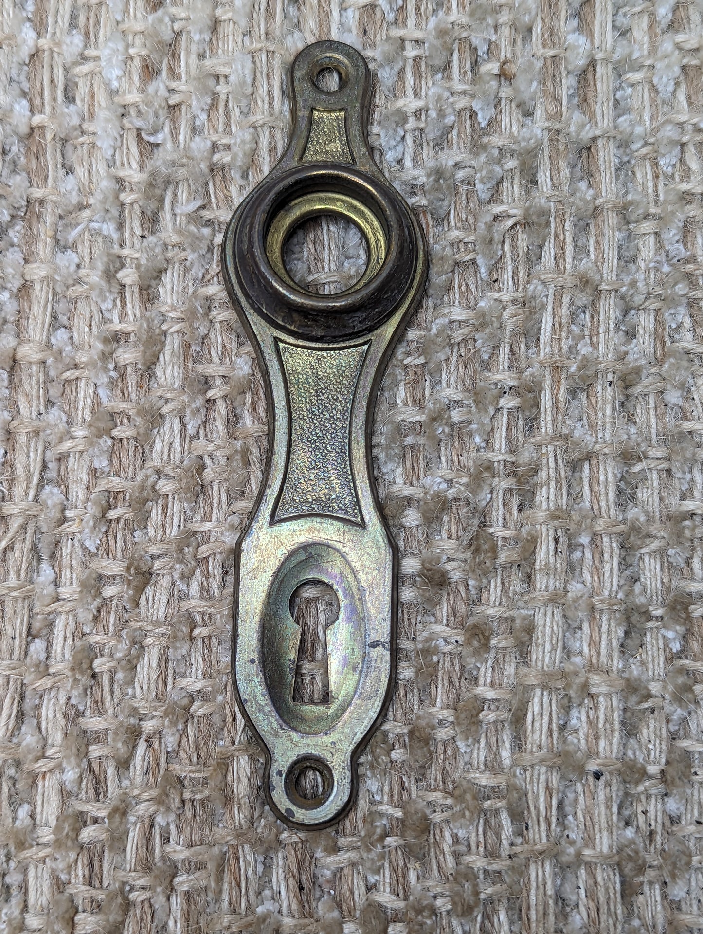 1 1/4" x 4 15/16" Antique Stamped Brass Door Knob Plate