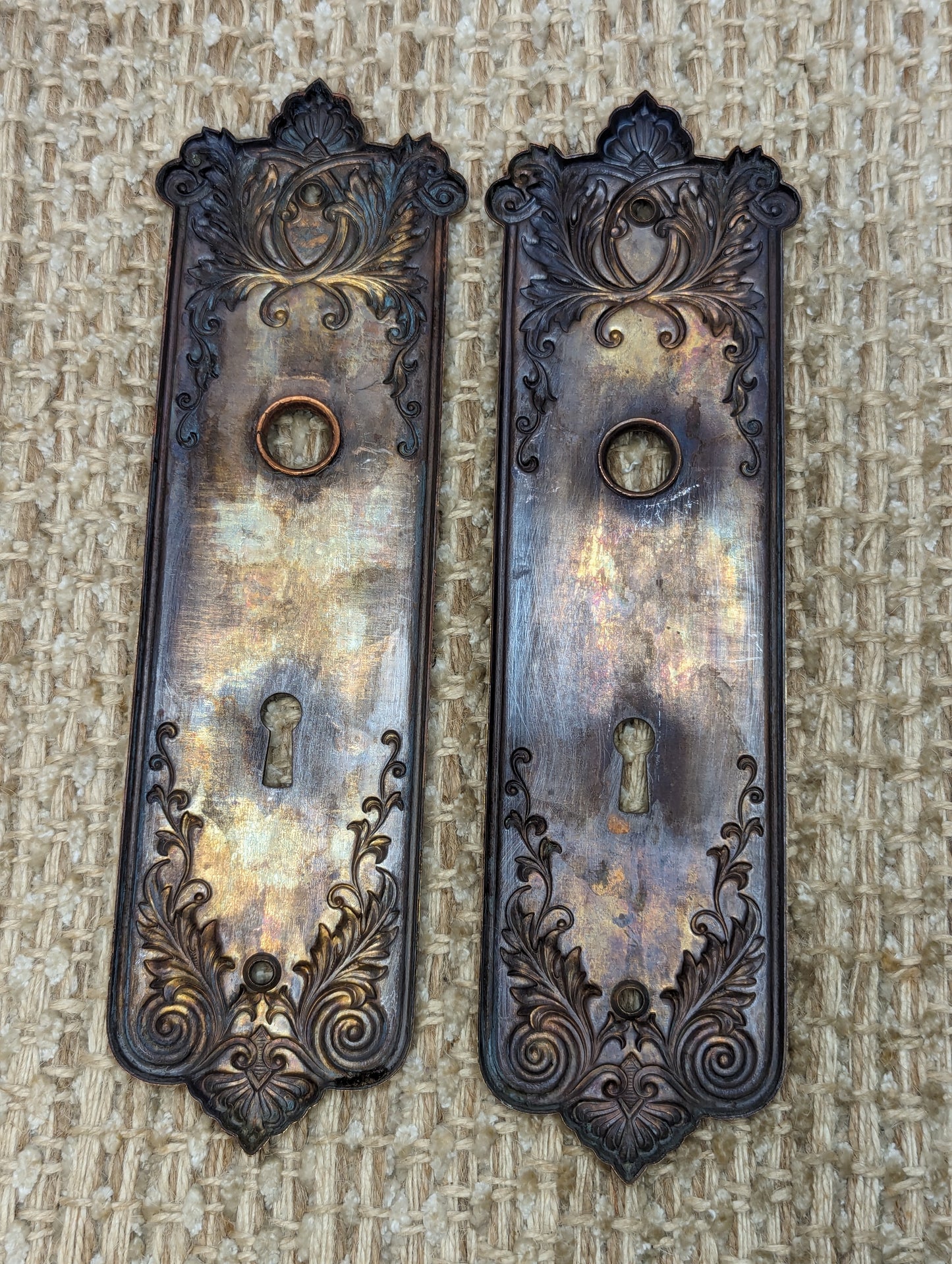 Antique Corbin "Loraine" Brass Door Knobs & Stamped Brass Door Plates Set Circa 1905