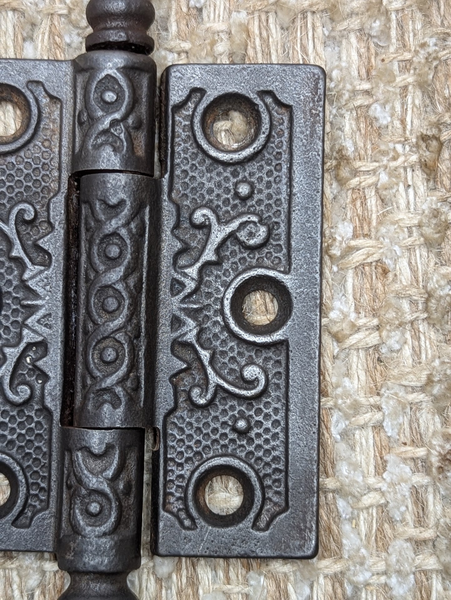 2 1/2" x 3" Antique Decorative Cast Iron Steeple Tip Hinge