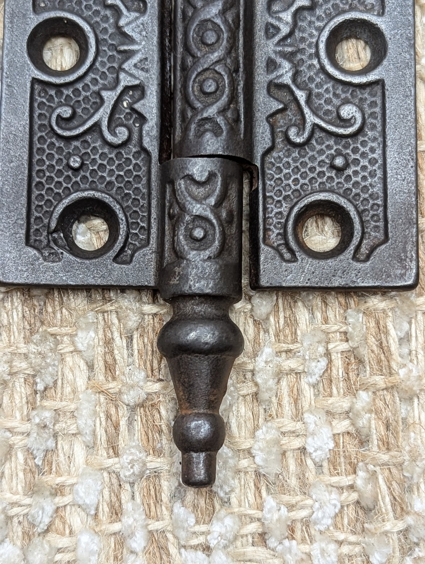 2 1/2" x 3" Antique Decorative Cast Iron Steeple Tip Hinge