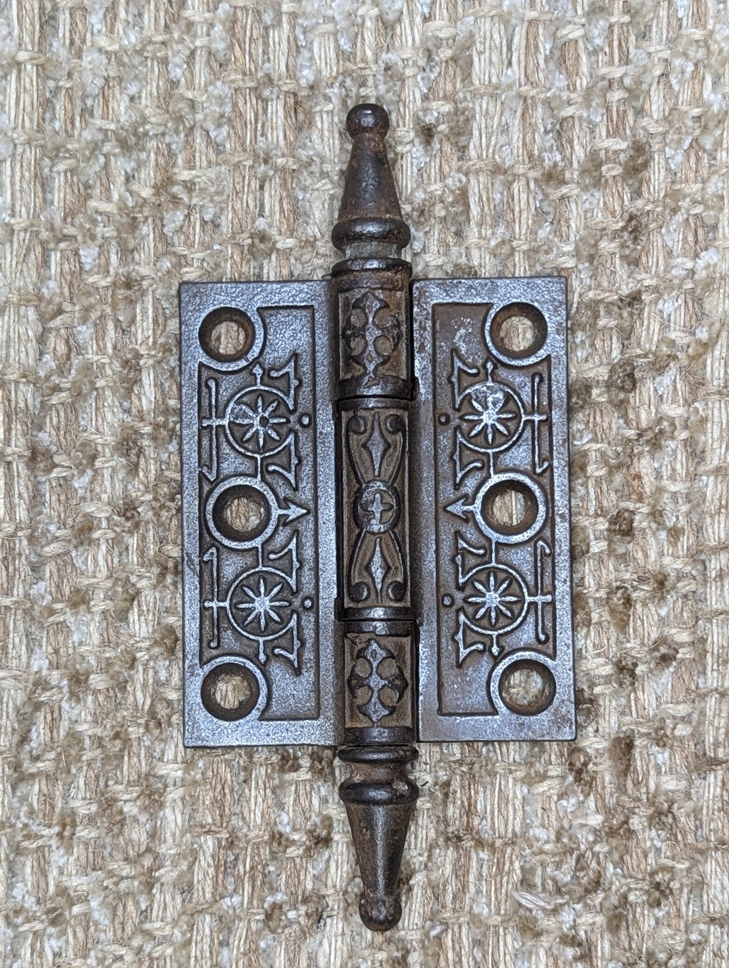 2 1/2" x 3" Antique Decorative Cast Iron Steeple Tip Hinge