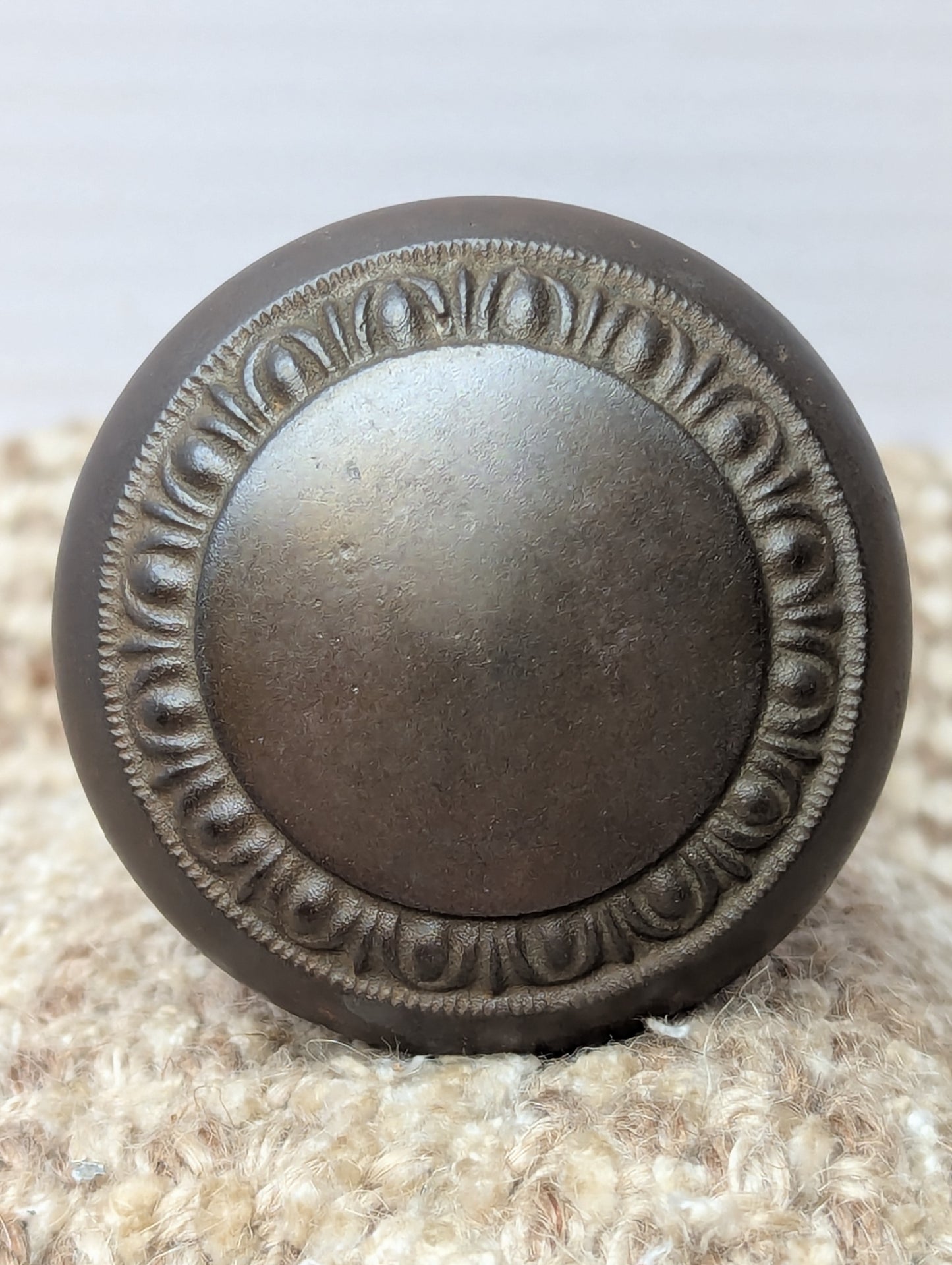 2 1/4" Antique Egg & Dart Steel Door Knob Set