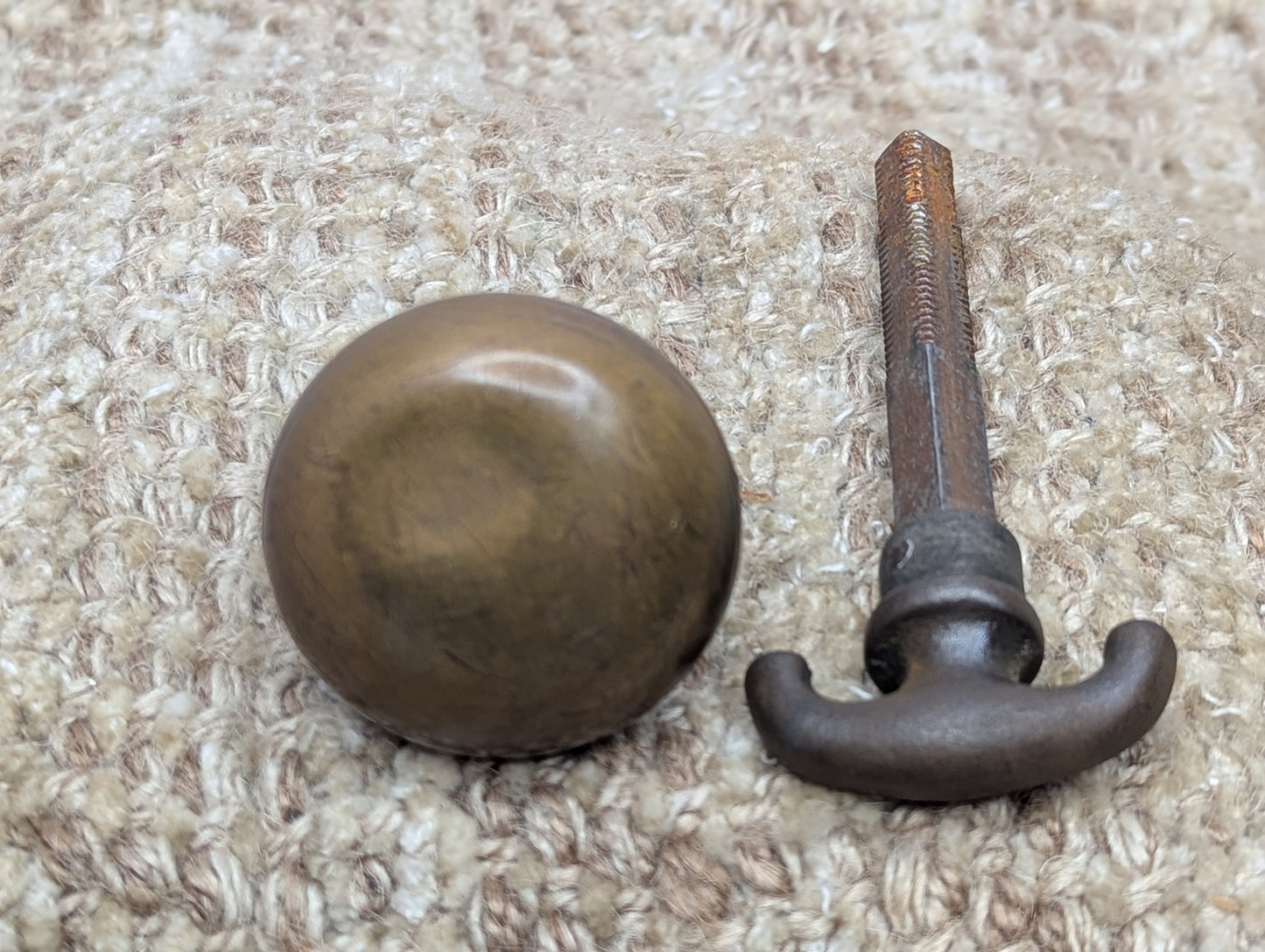 1 3/4" Antique Brass Door Knob With Thumb Turn