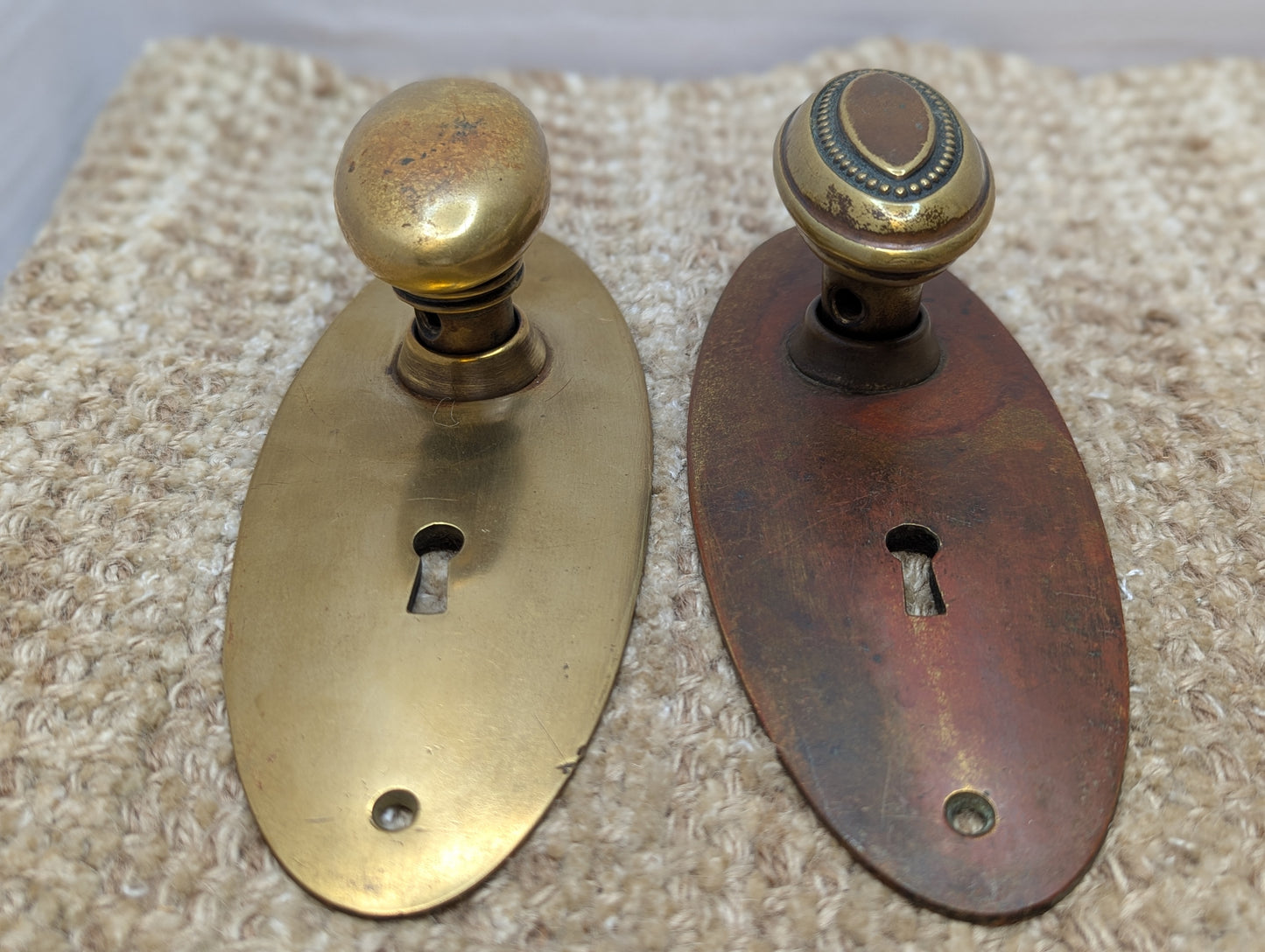 Antique Oval Brass Door Knobs And Cast Brass Door Plates