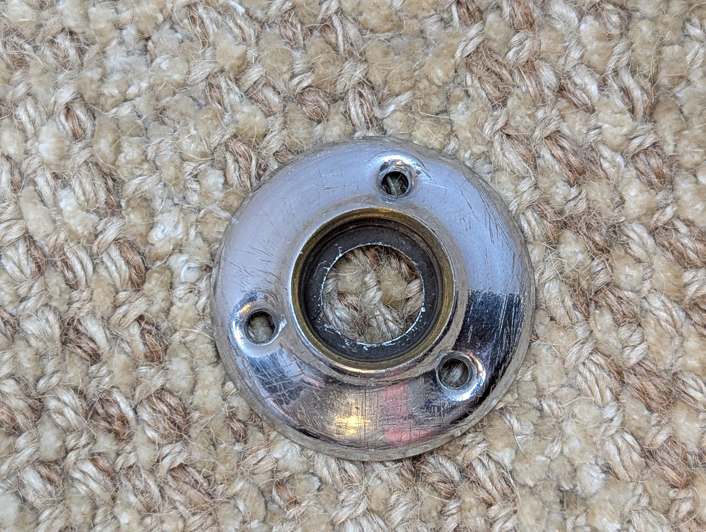 1 3/4" Antique Rosette Escutcheon For Door Knob