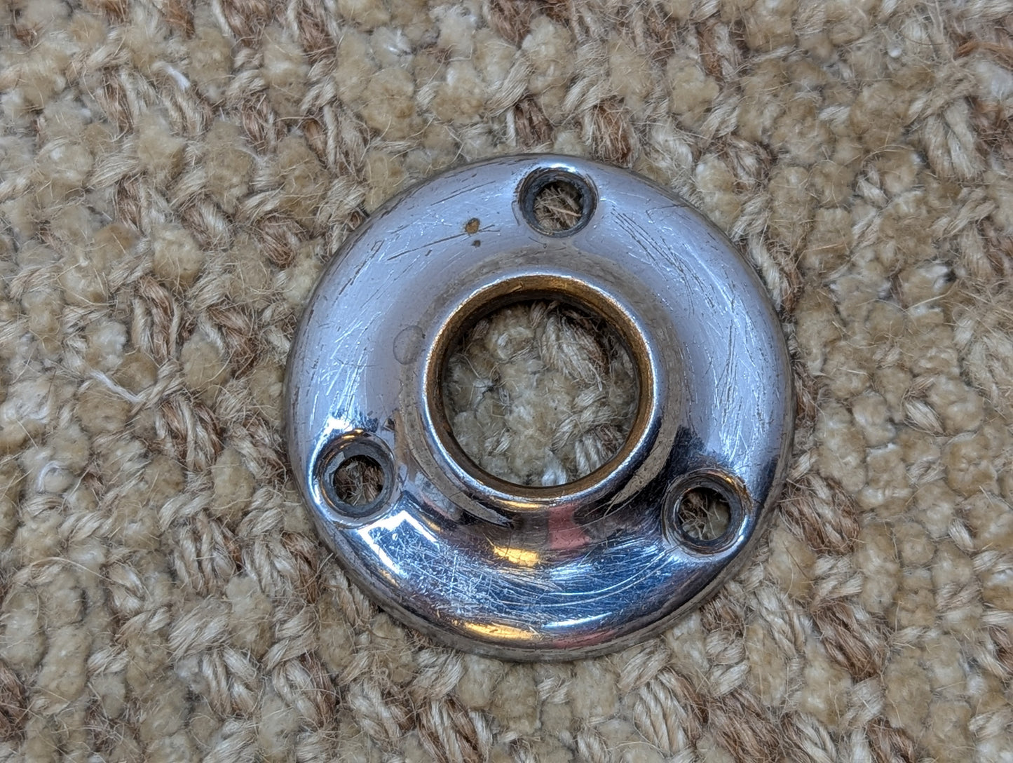1 3/4" Antique Rosette Escutcheon For Door Knob