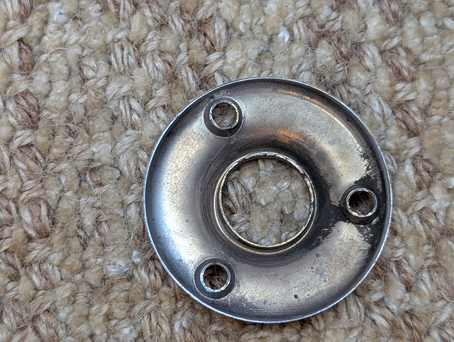 1 3/4" Antique Rosette Escutcheon For Door Knob