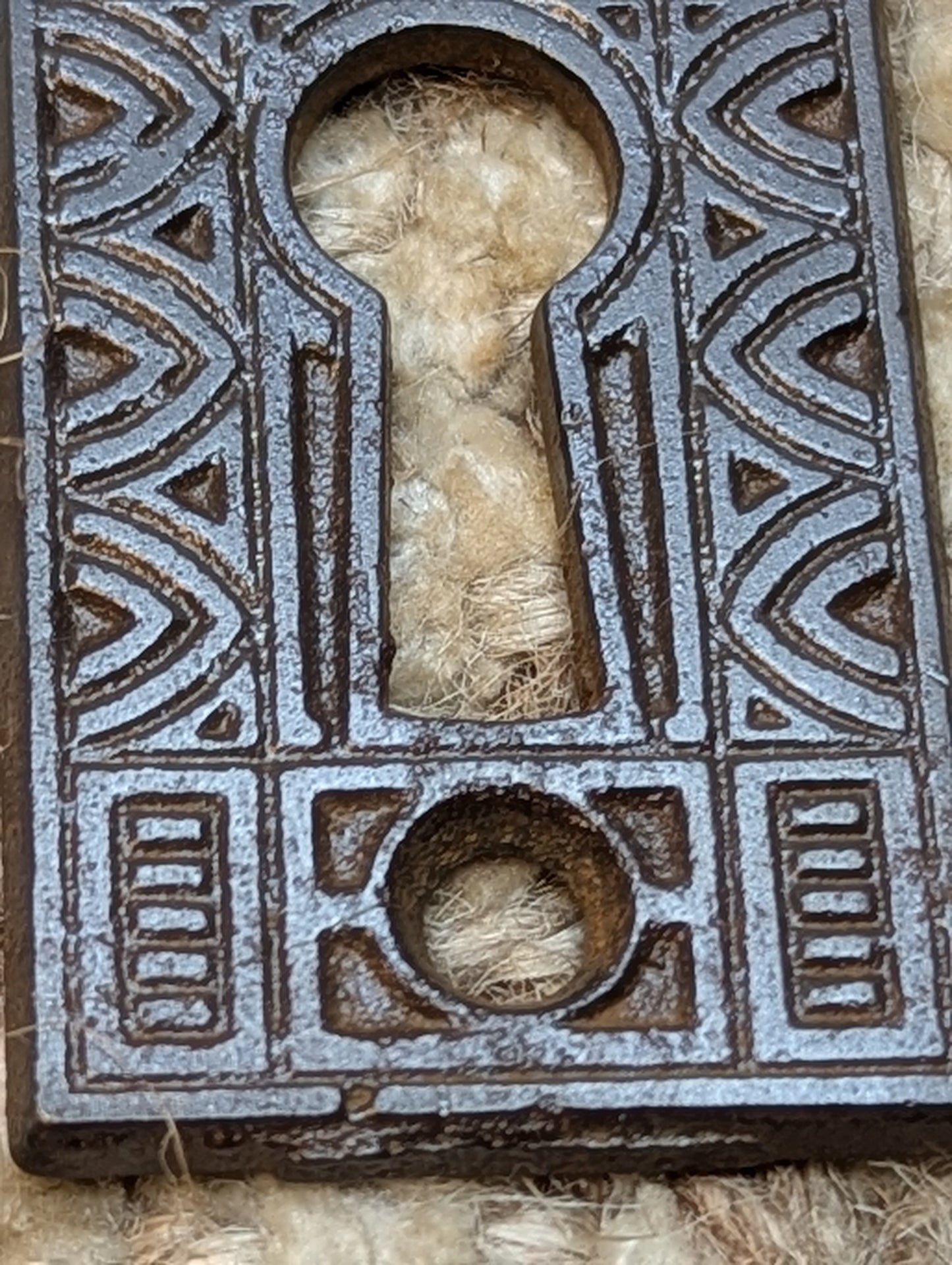 Antique Decorative Steel Key Hole Cover Escutcheon