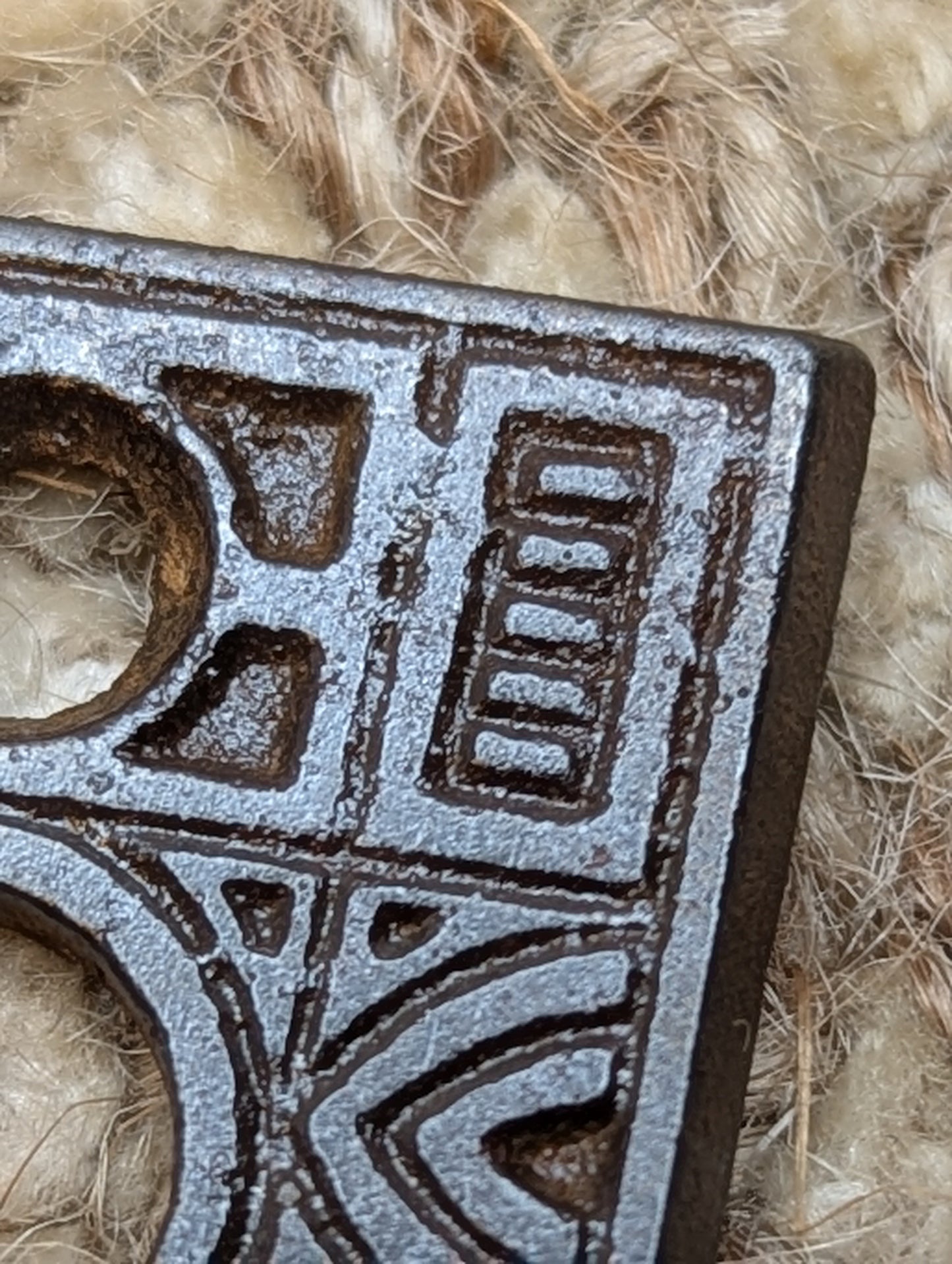 Antique Decorative Steel Key Hole Cover Escutcheon
