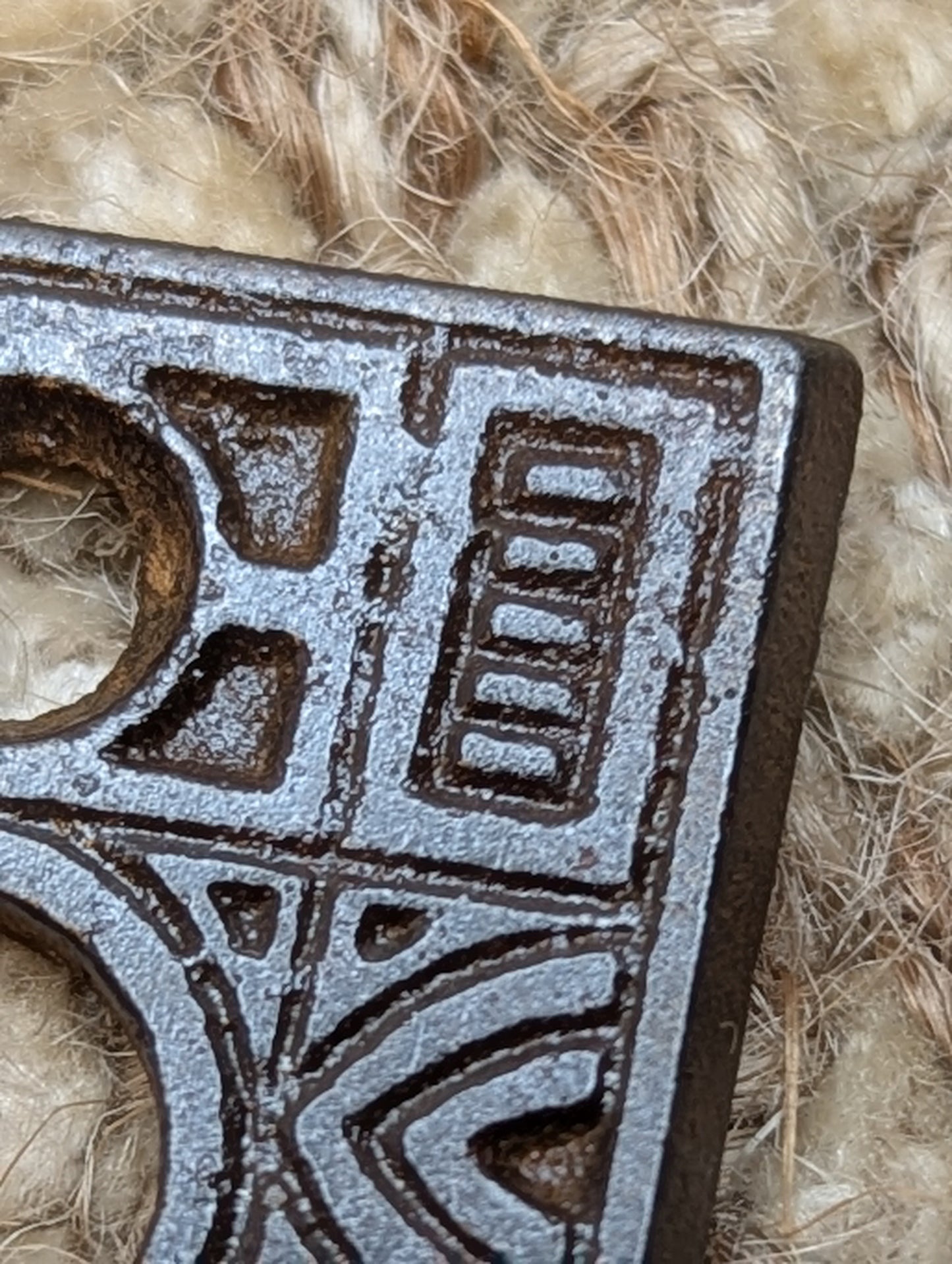 Antique Decorative Steel Key Hole Cover Escutcheon