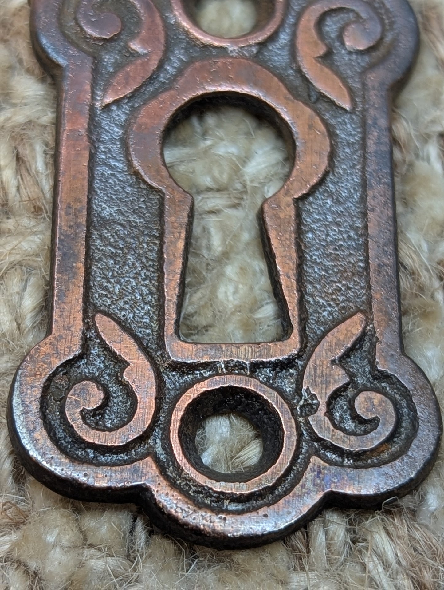 Antique Decorative Steel Key Hole Cover Escutcheon