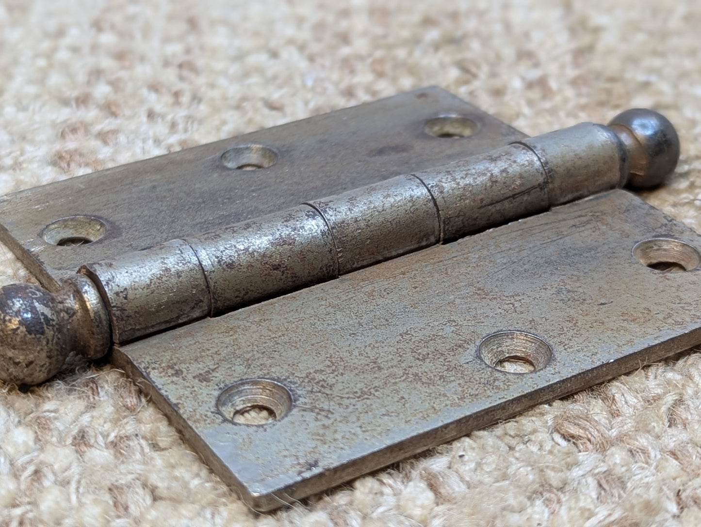 3 1/2" x 3 1/2" Antique Stanley Ball Tip Door Hinge