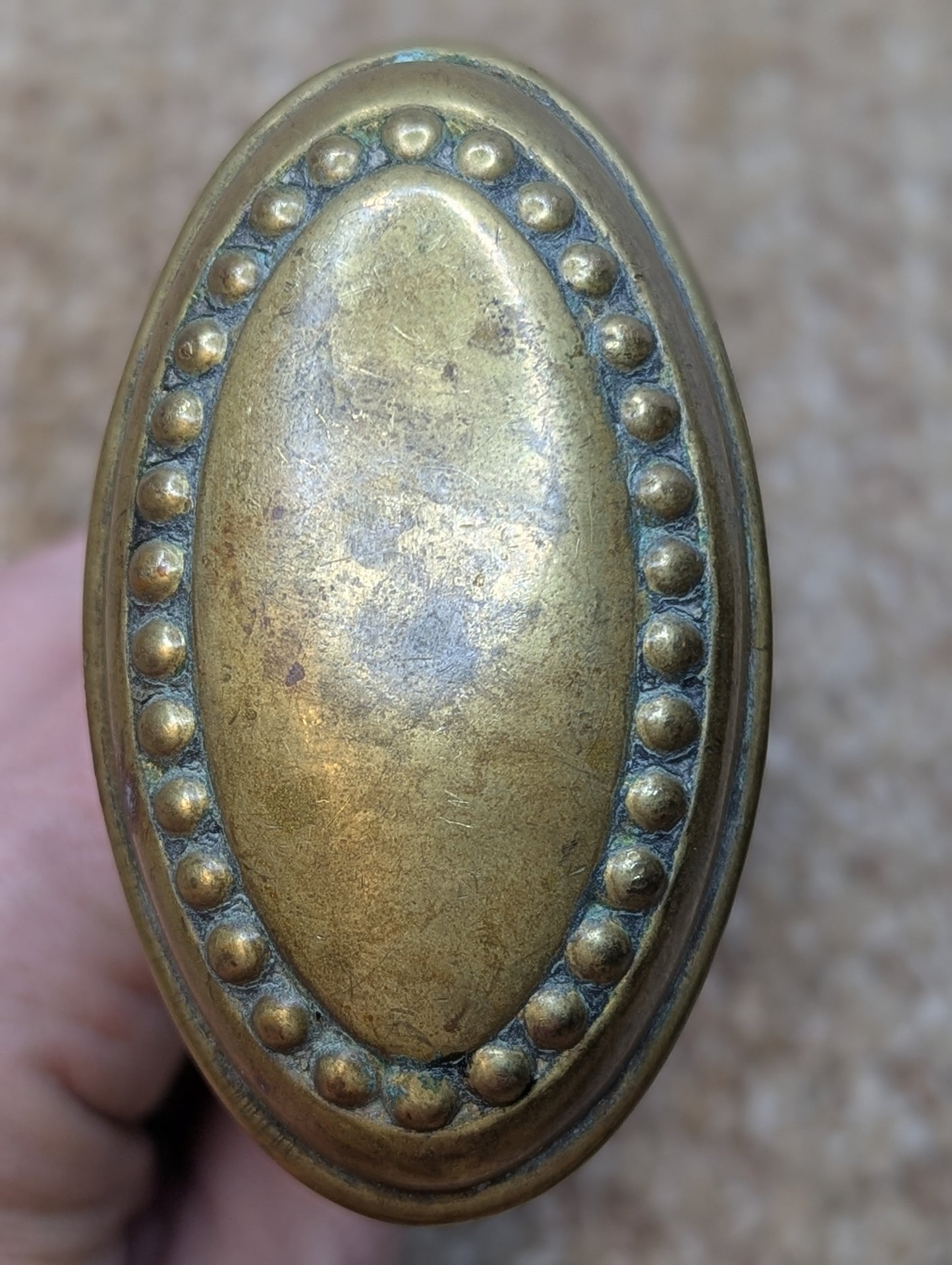 1 9/16 x 2 3/4" Antique Oval Decorative Brass Door Knobs