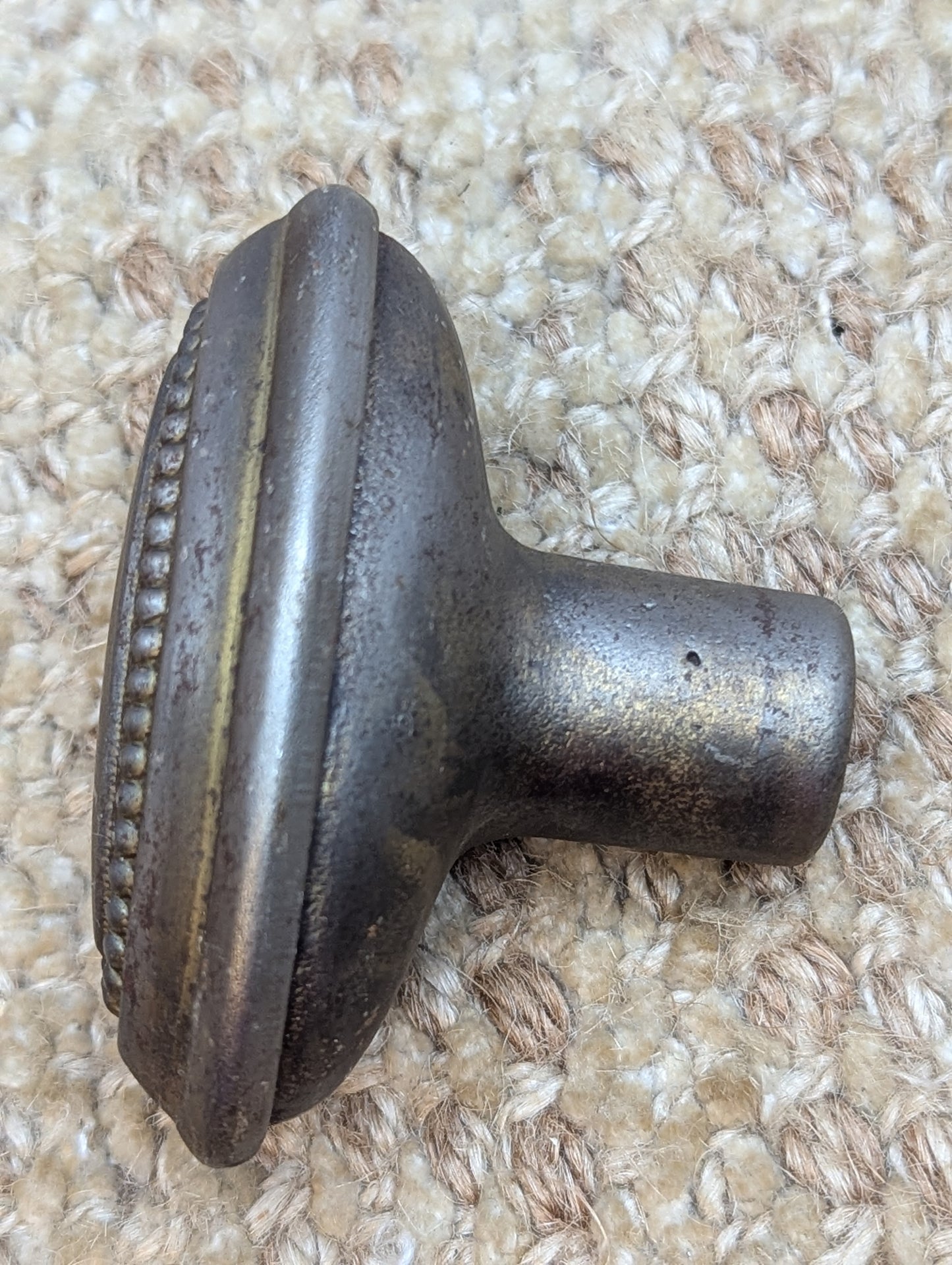 1 5/8 x 2 9/16" Antique Oval Decorative Steel Door Knobs