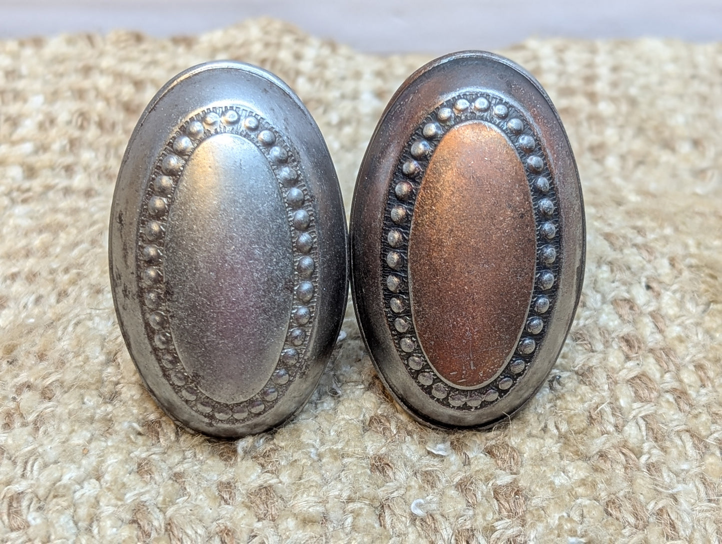1 1/2 x 2 1/2" Antique Oval Decorative Steel Door Knobs