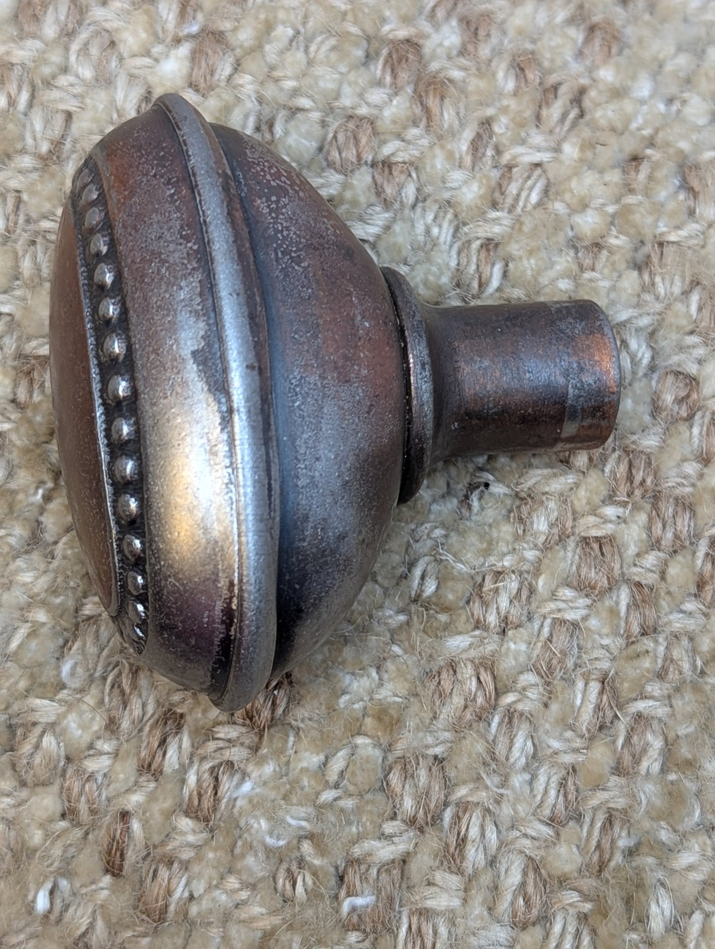 1 1/2 x 2 1/2" Antique Oval Decorative Steel Door Knobs