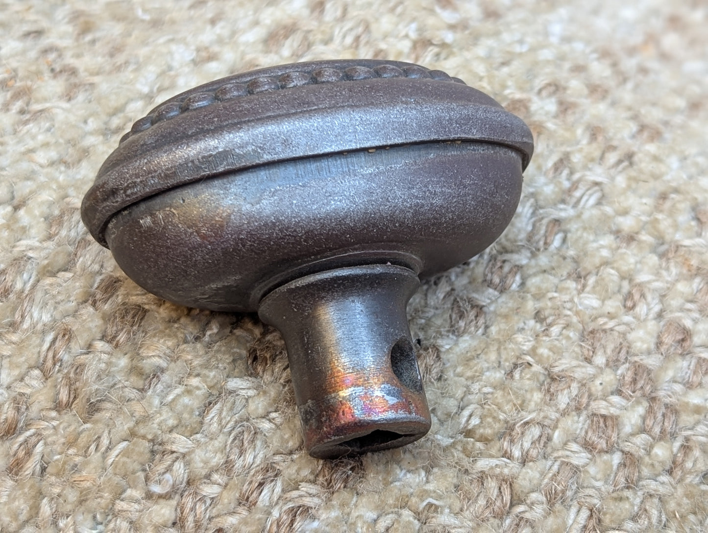 1 1/2 x 2 1/2" Antique Oval Decorative Steel Door Knob