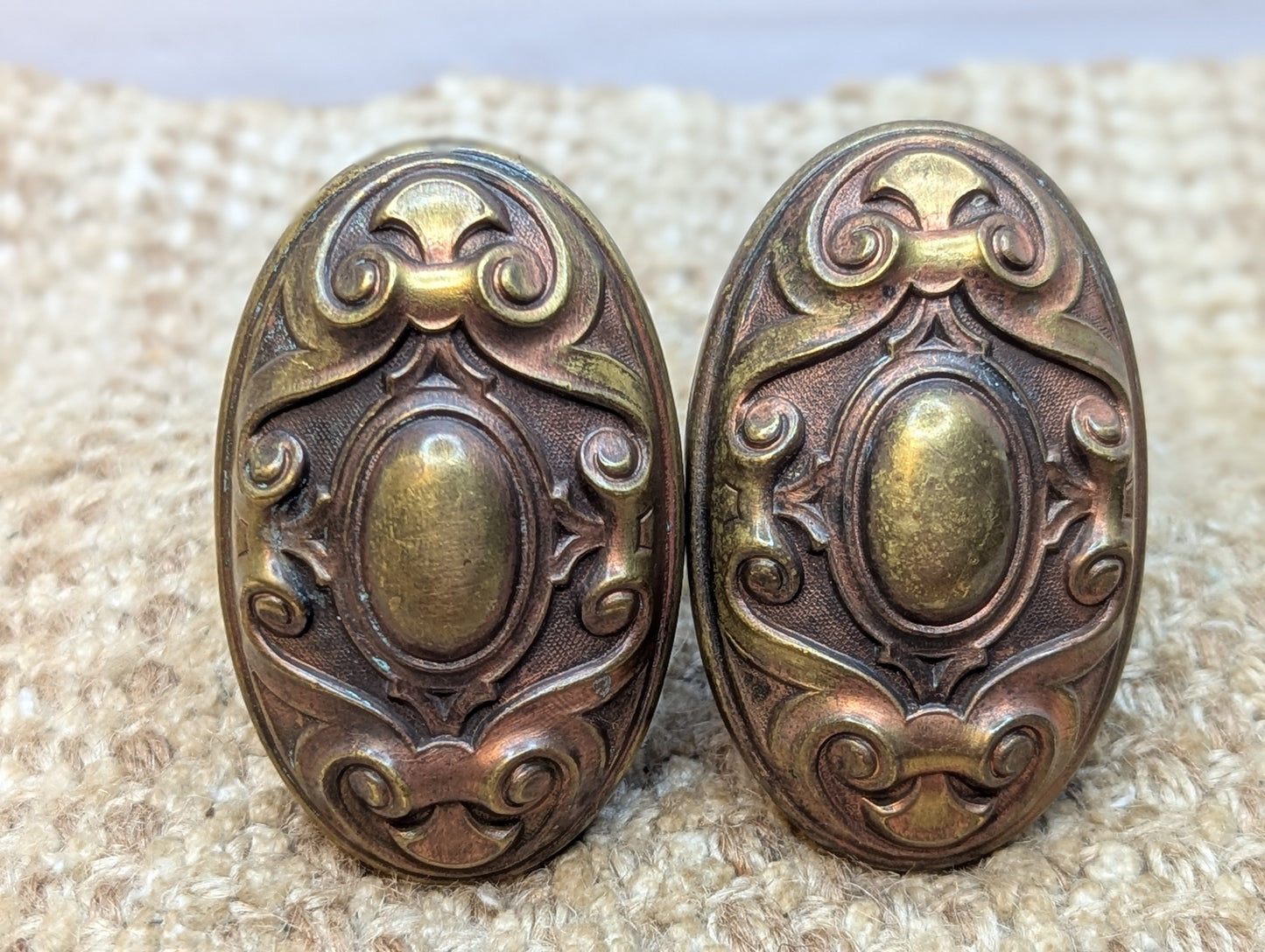 1 3/4 x 2 3/4" Antique Yale & Towne Meridian Oval Decorative Brass Door Knobs