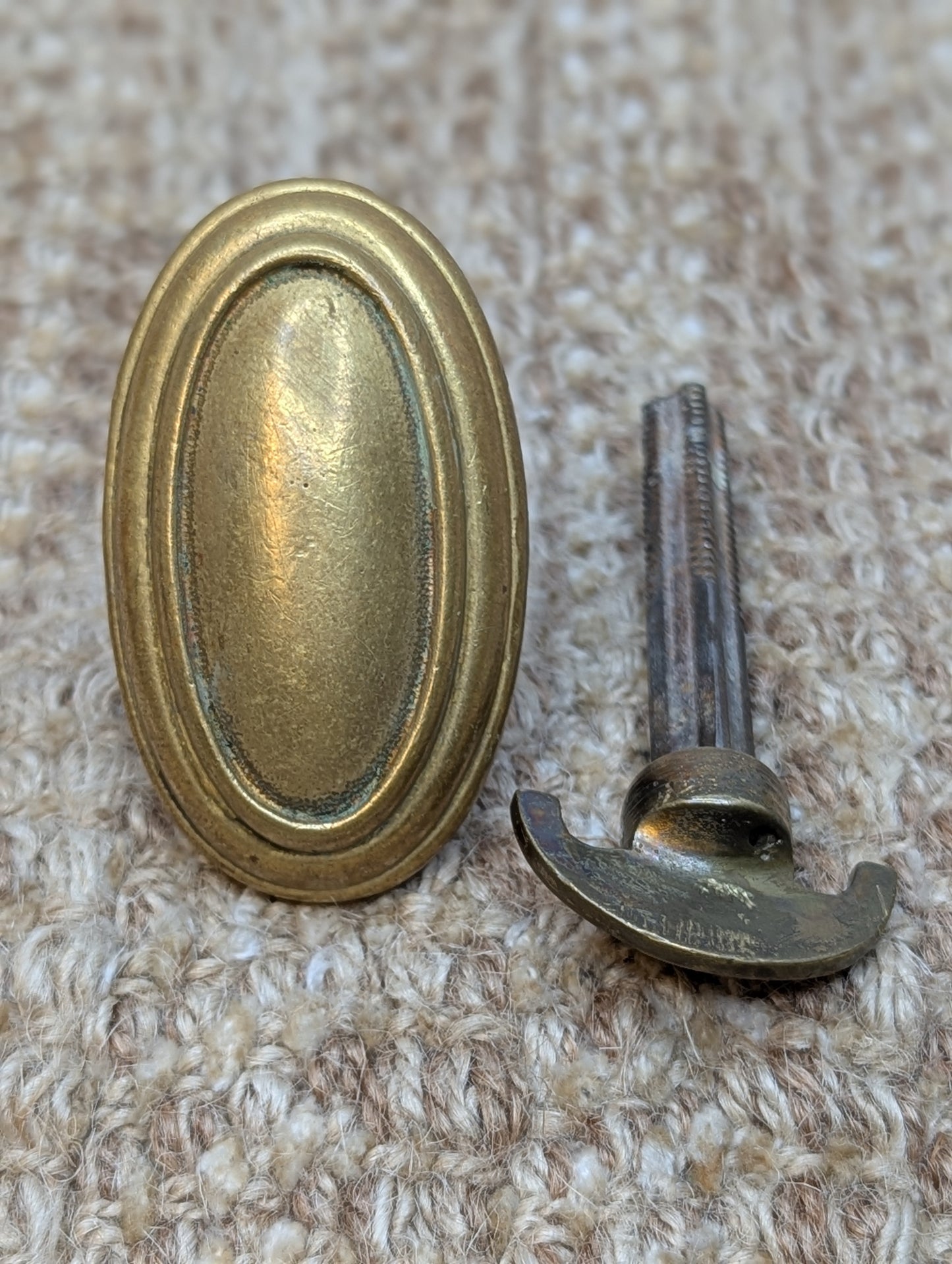 1 1/2" x 2 3/8" Antique Oval Brass Door Knob With Thumb Turn Door Hardware