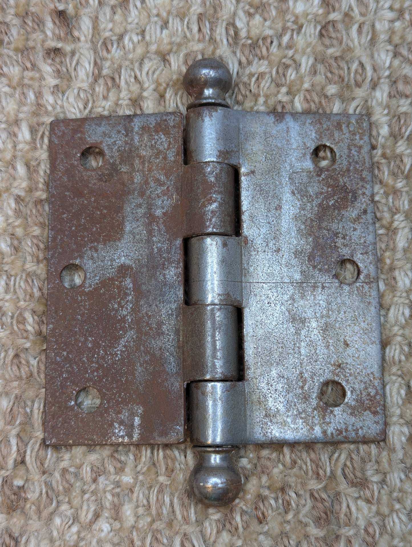3 1/2" x 3 1/2" Antique Ball Tip Door Hinge