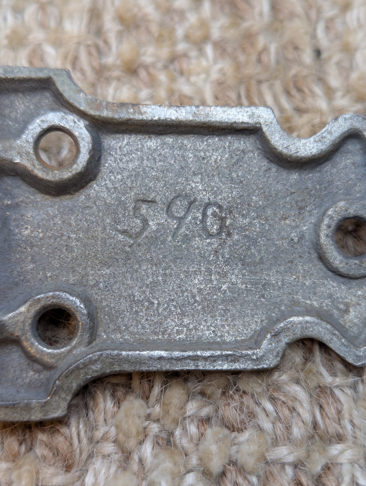 4 3/8" x 2 5/16" Antique Stamped Decorative OffSet Icebox Hinge #590