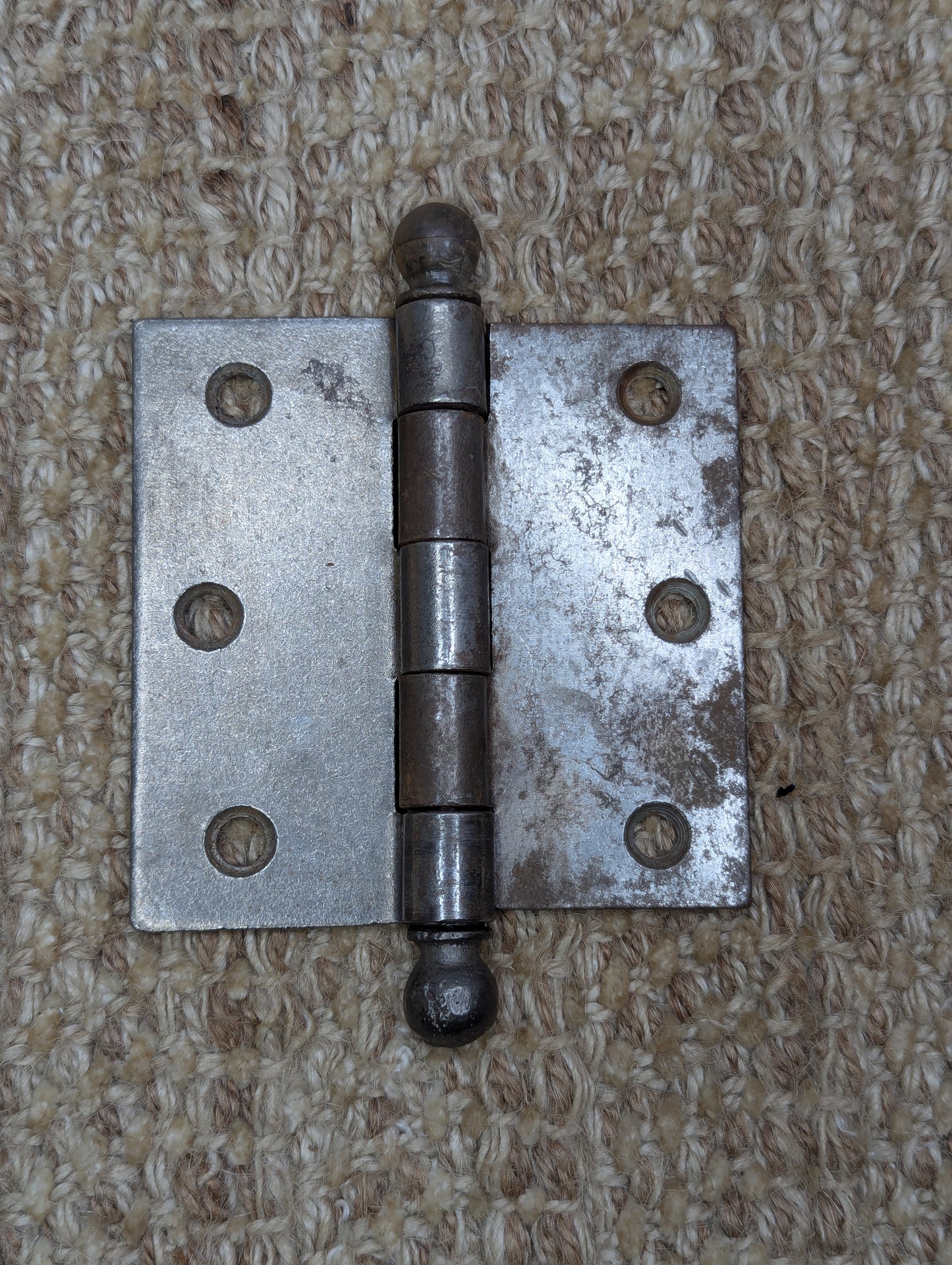 3 1/2" x 3 1/2" Antique Stanley Ball Tip Door Hinge