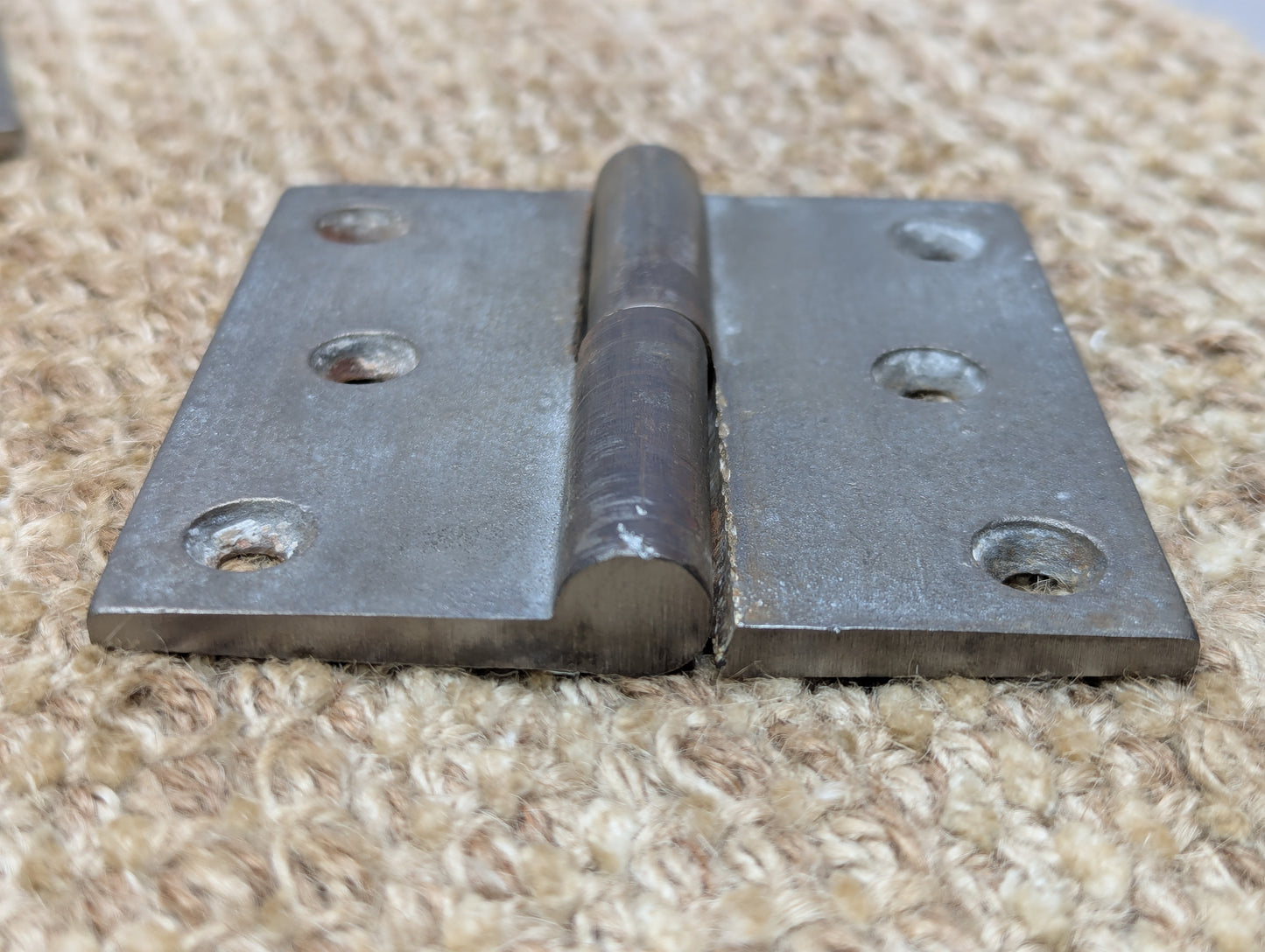 3 1/2" x 3 1/2" Antique Cast Iron Left Lift Off Hinge