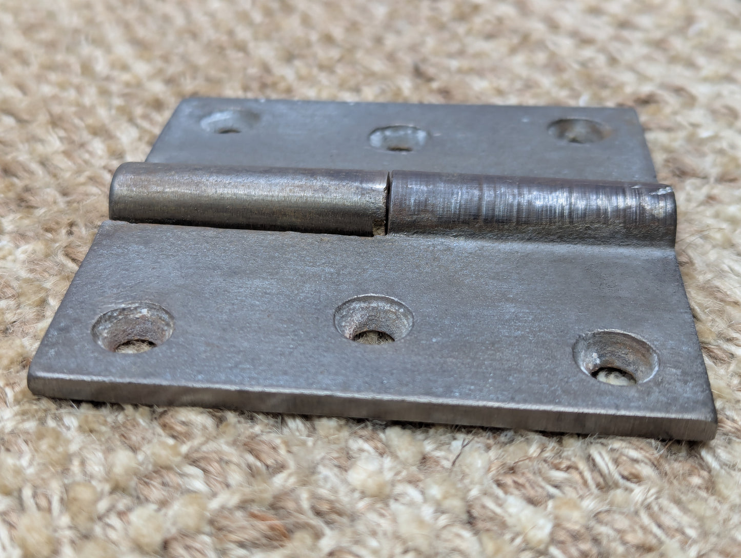 3 1/2" x 3 1/2" Antique Cast Iron Left Lift Off Hinge
