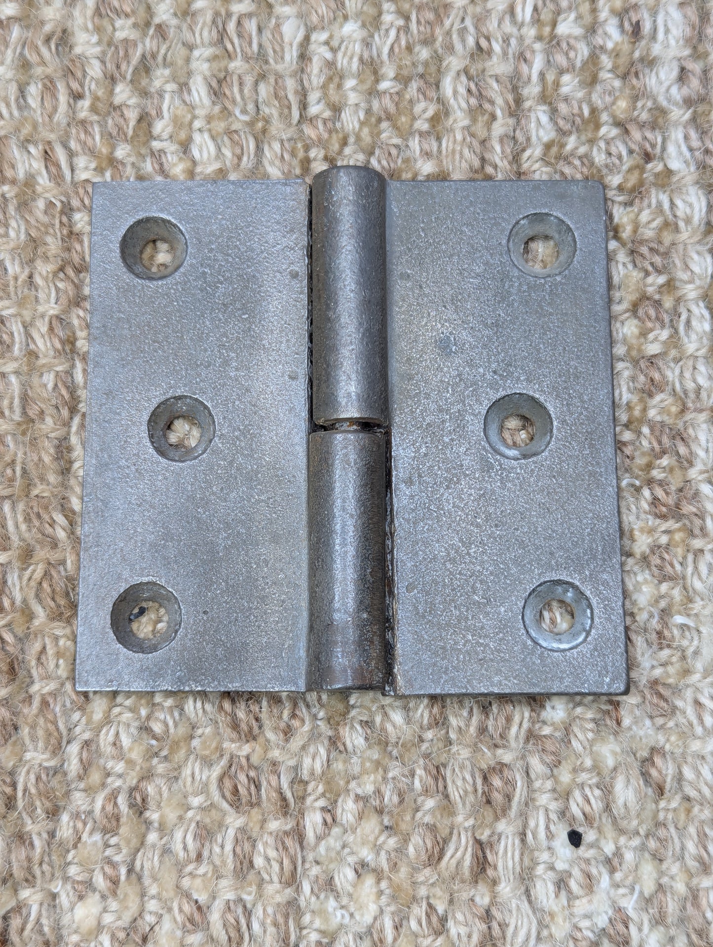 3 1/2" x 3 1/2" Antique Cast Iron Left Lift Off Hinge