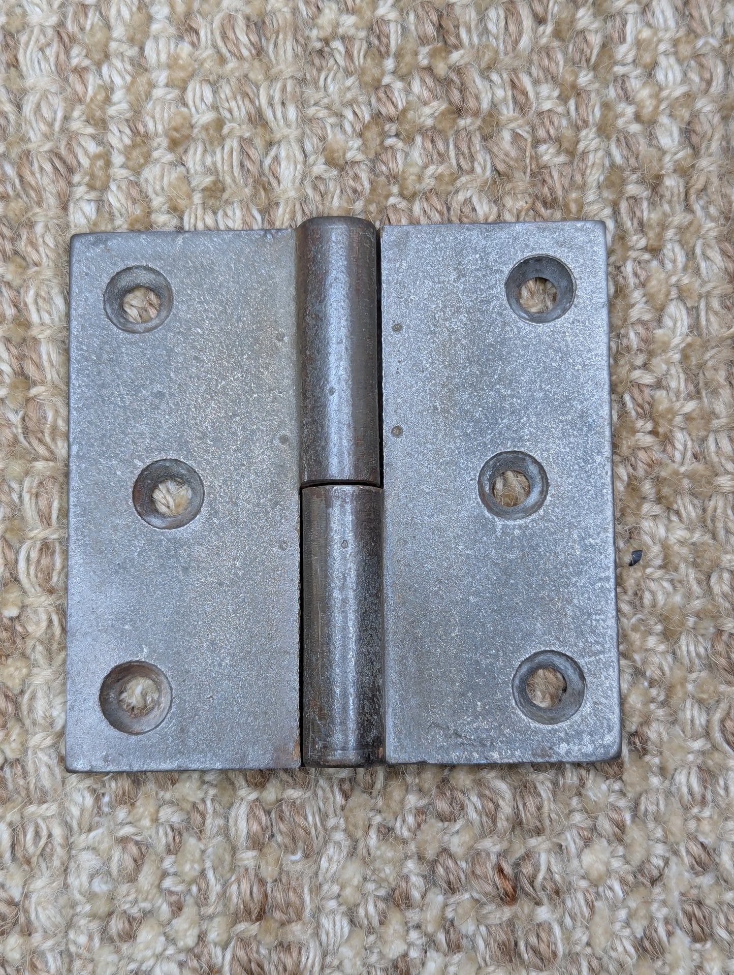 3 1/2" x 3 1/2" Antique Cast Iron Right Lift Off Hinge