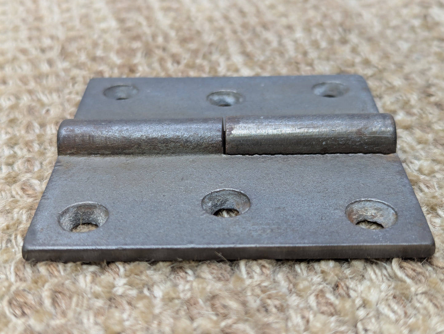 3 1/2" x 3 1/2" Antique Cast Iron Right Lift Off Hinge