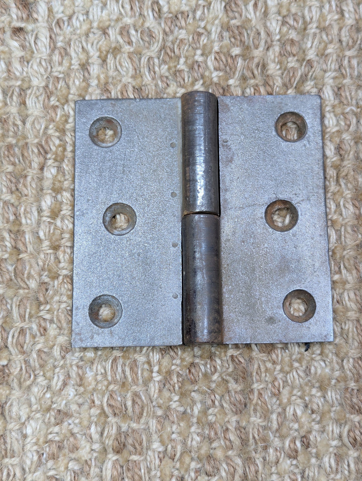 3 1/2" x 3 1/2" Antique Cast Iron Right Lift Off Hinge