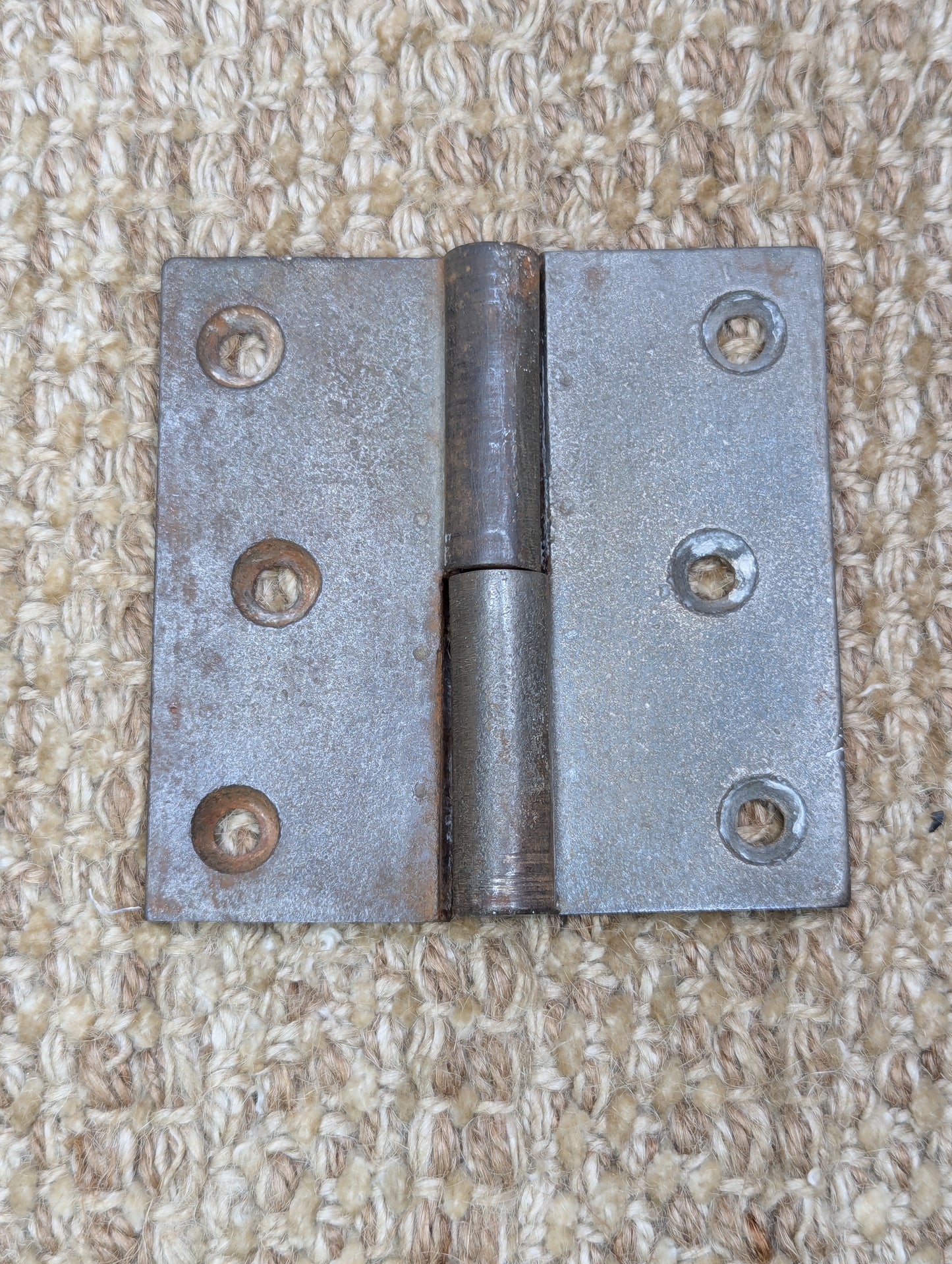 3 1/2" x 3 1/2" Antique Cast Iron Right Lift Off Hinge