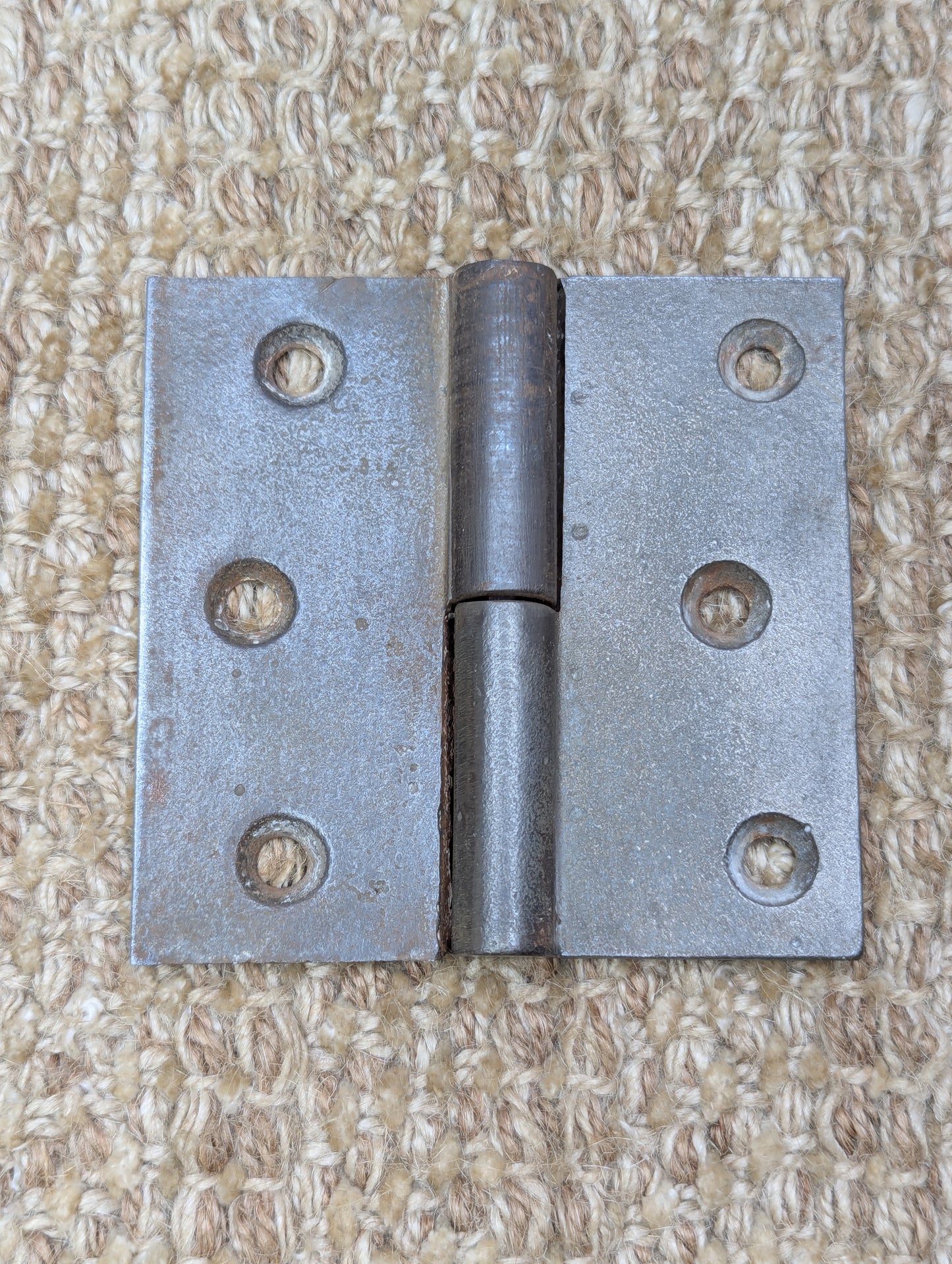 3 1/2" x 3 1/2" Antique Cast Iron Right Lift Off Hinge