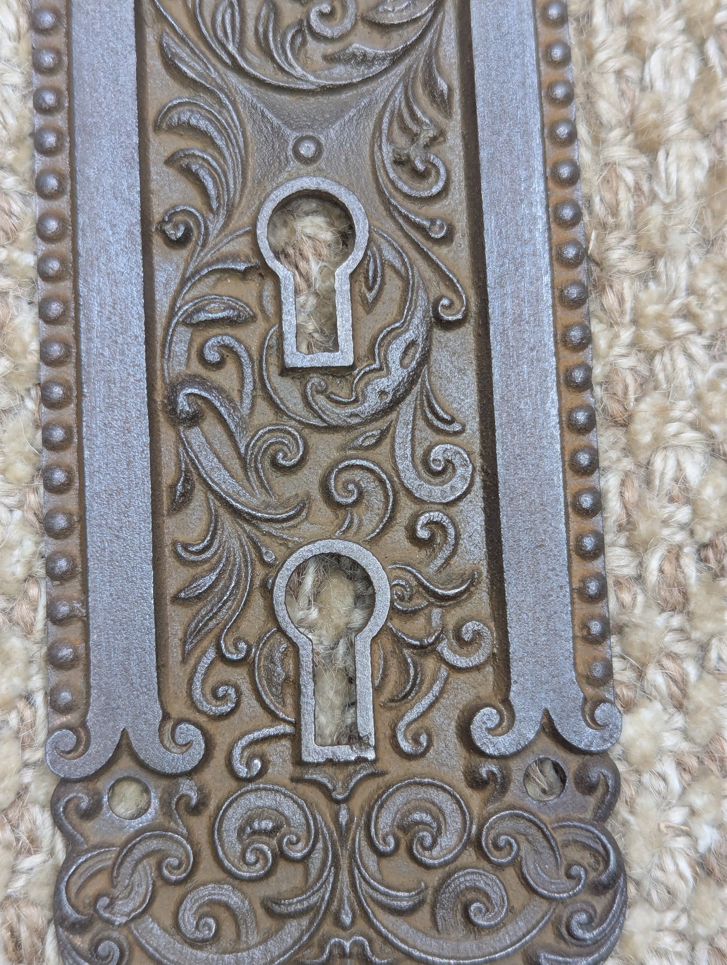 Antique Reading Co. Exterior Ornate Cast Iron Door Knob Plate Hardware