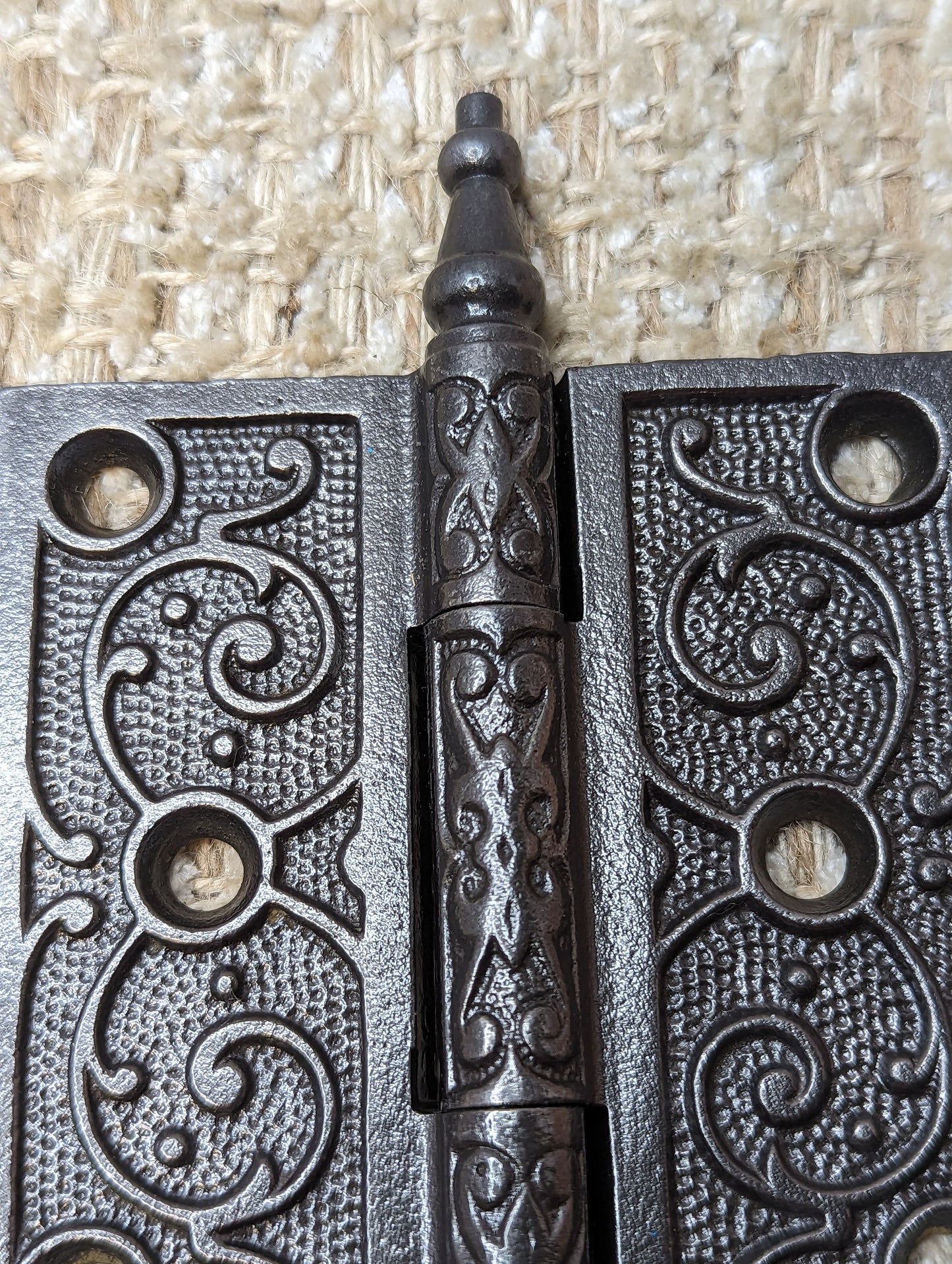 3 1/2" x 3 1/2" Antique Ornate Cast Iron Steeple Hinge