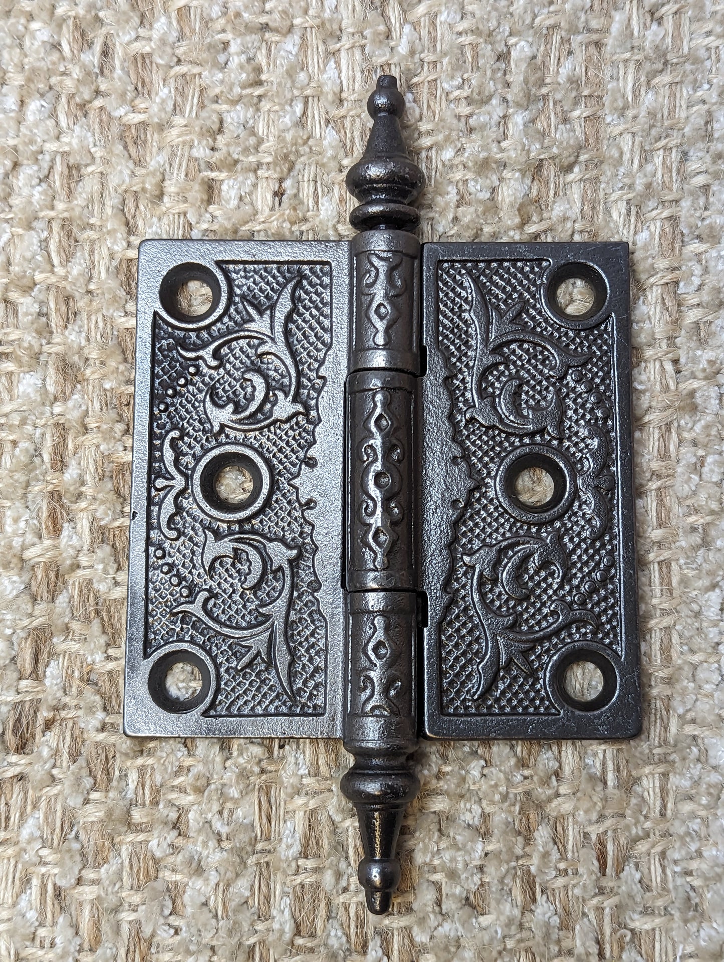 3 1/2" x 3 1/2" Antique Ornate Cast Iron Steeple Hinges