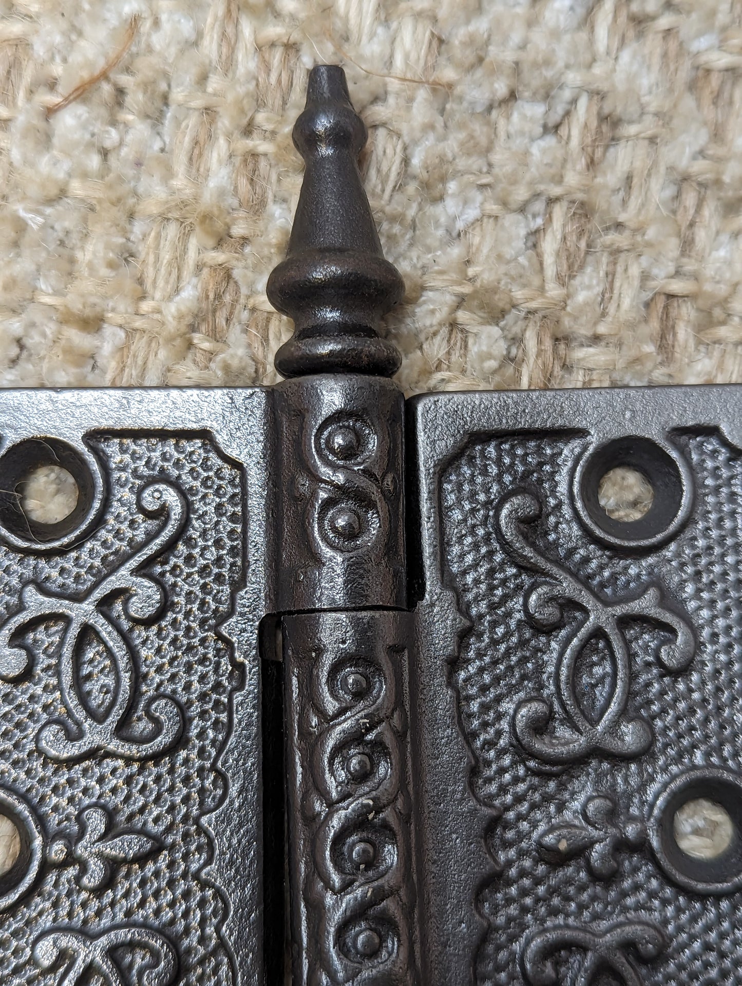 3 1/2" x 3 1/2" Antique Ornate Cast Iron Steeple Hinge