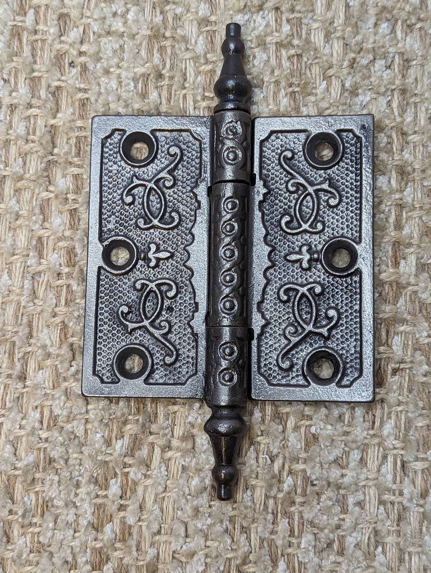 3 1/2" x 3 1/2" Antique Ornate Cast Iron Steeple Hinge