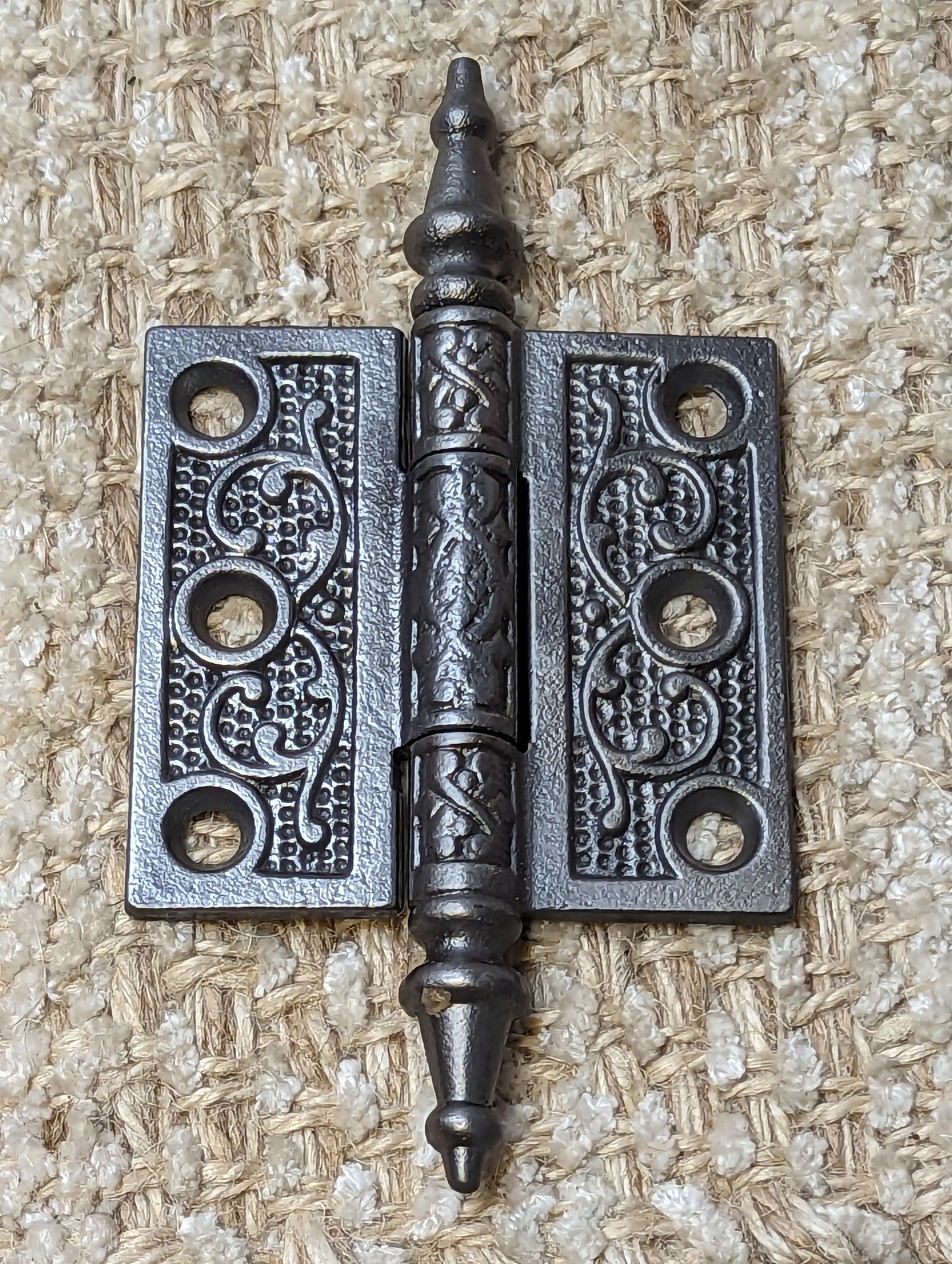 2 1/2" x 2 1/2" Antique Ornate Cast Iron Steeple Hinge