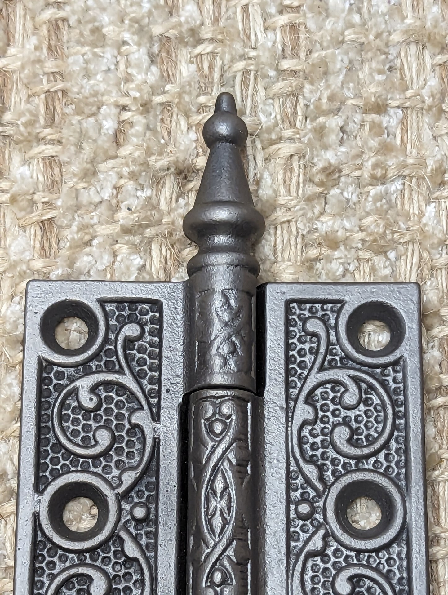 2 1/2" x 3" Antique Ornate Cast Iron Steeple Hinge