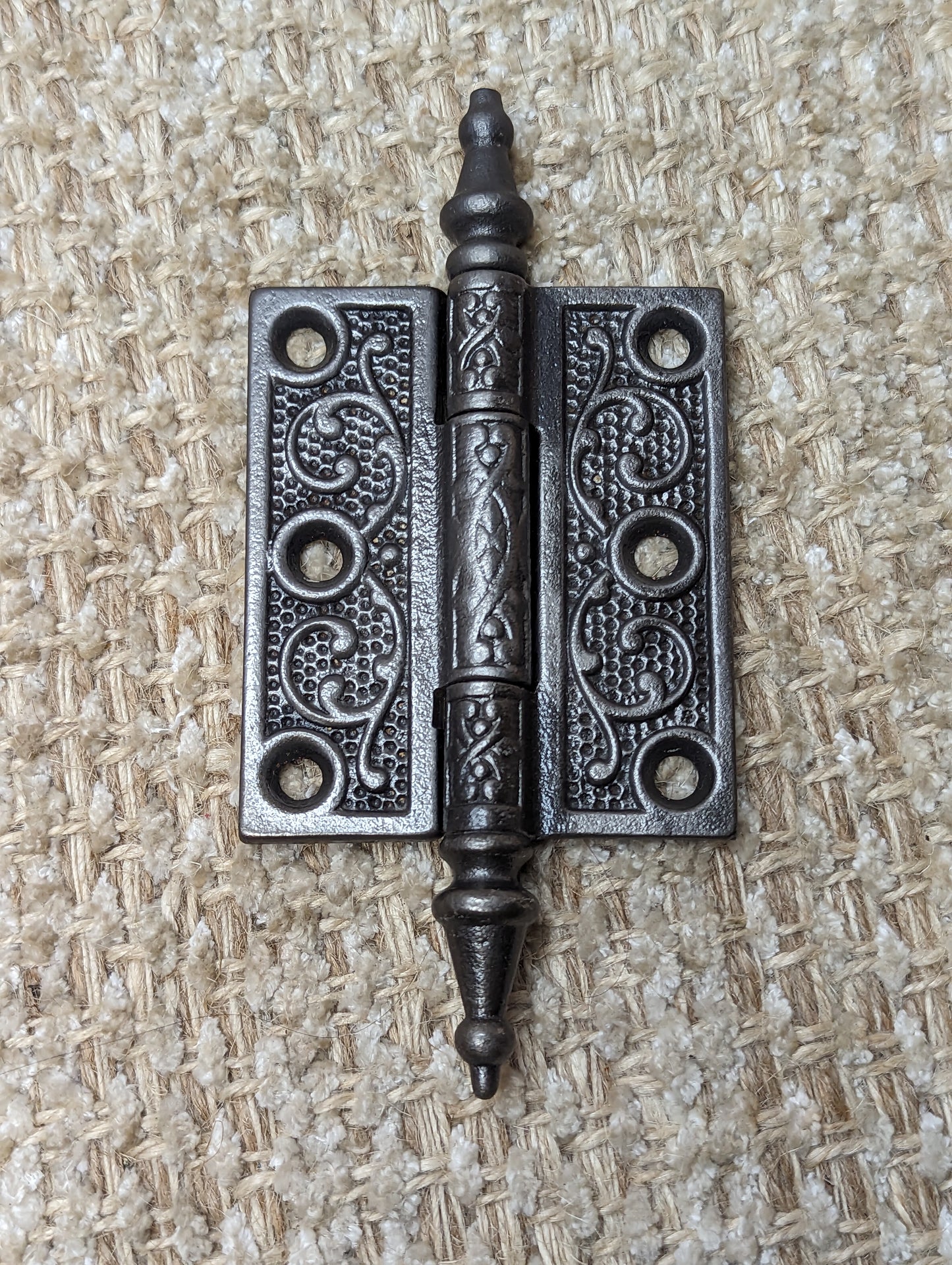 2 1/2" x 3" Antique Ornate Cast Iron Steeple Hinge