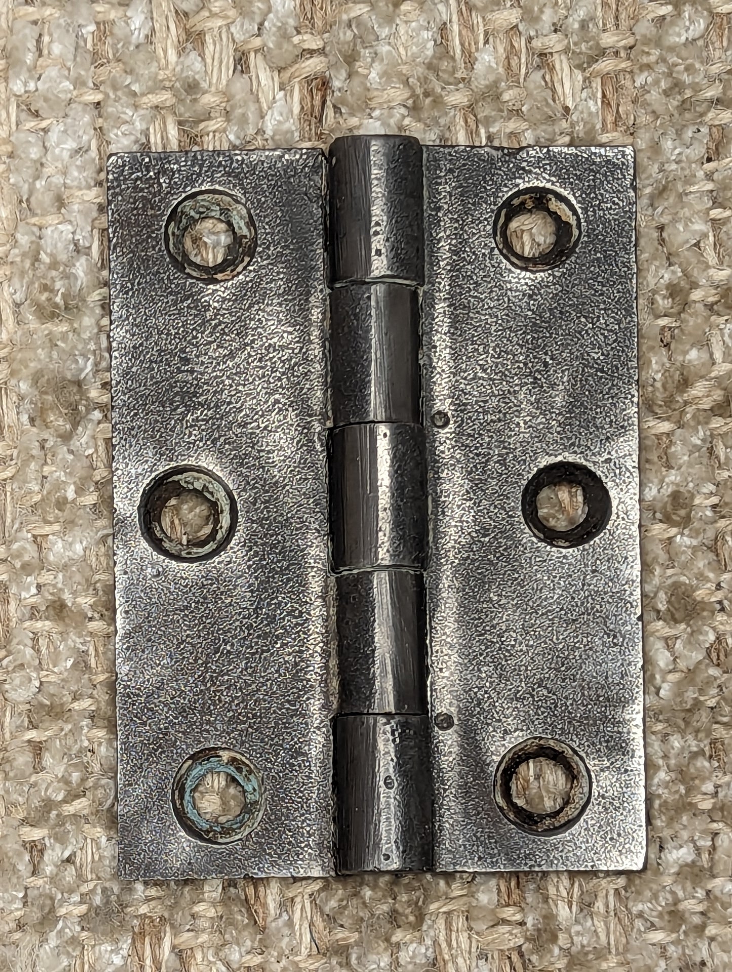 2 1/2" x 3 3/4" Antique Cast Iron Butt Hinge