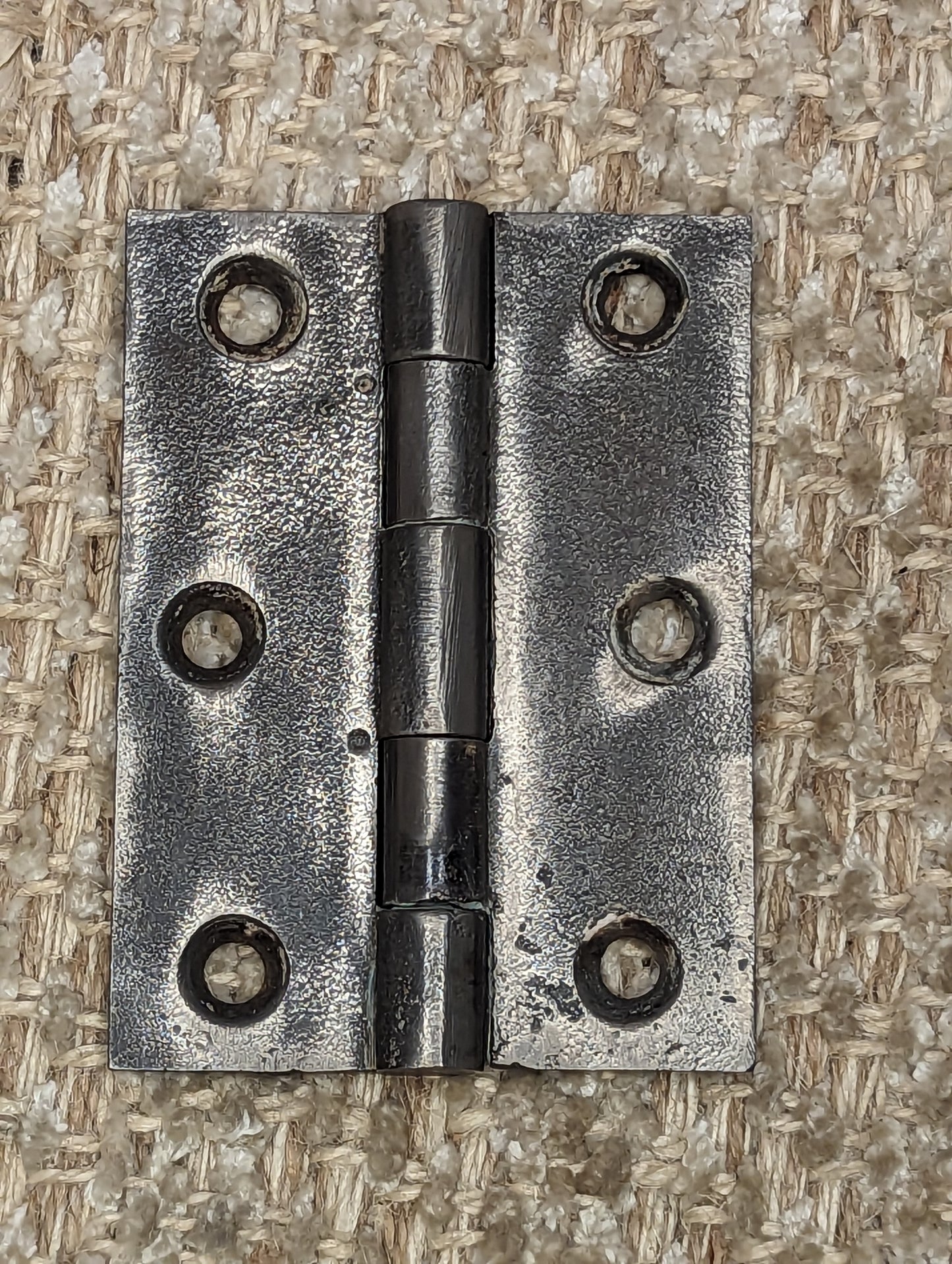 2 1/2" x 3 3/4" Antique Cast Iron Butt Hinge