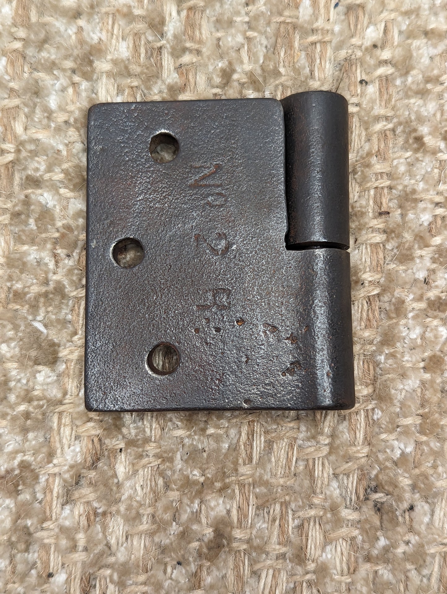 3 3/4" x 2 1/2" Antique Cast Iron Right lift Off Hinge