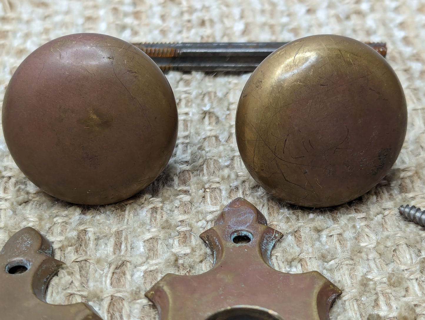 Antique Stamped Brass Door Knobs and Door Plates Set With Latch