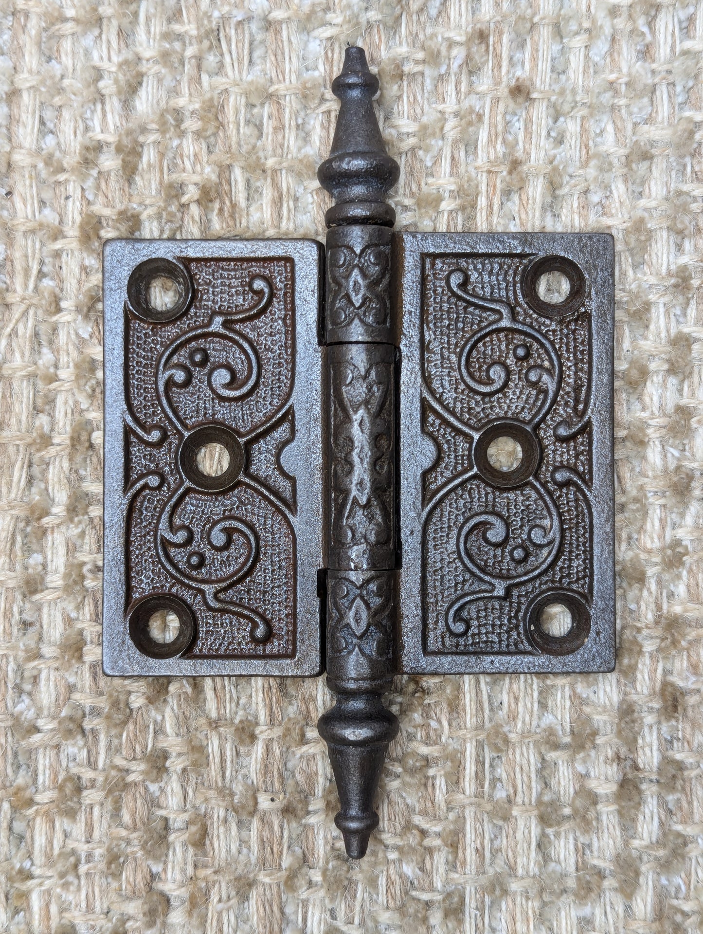 3 1/2" x 3" Antique Decorative Cast Iron Steeple Tip Hinge