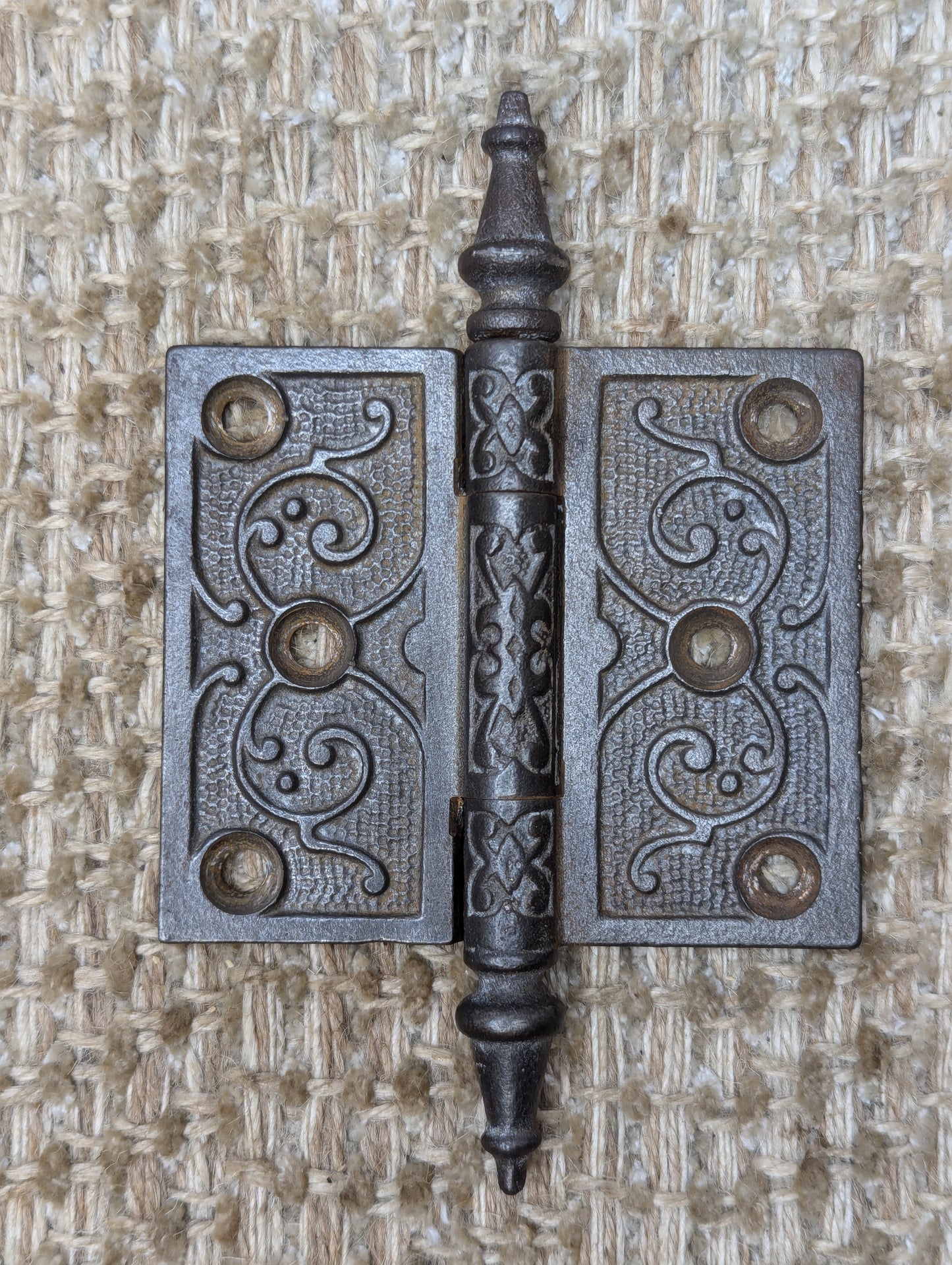 3 1/2" x 3" Antique Decorative Cast Iron Steeple Tip Hinge