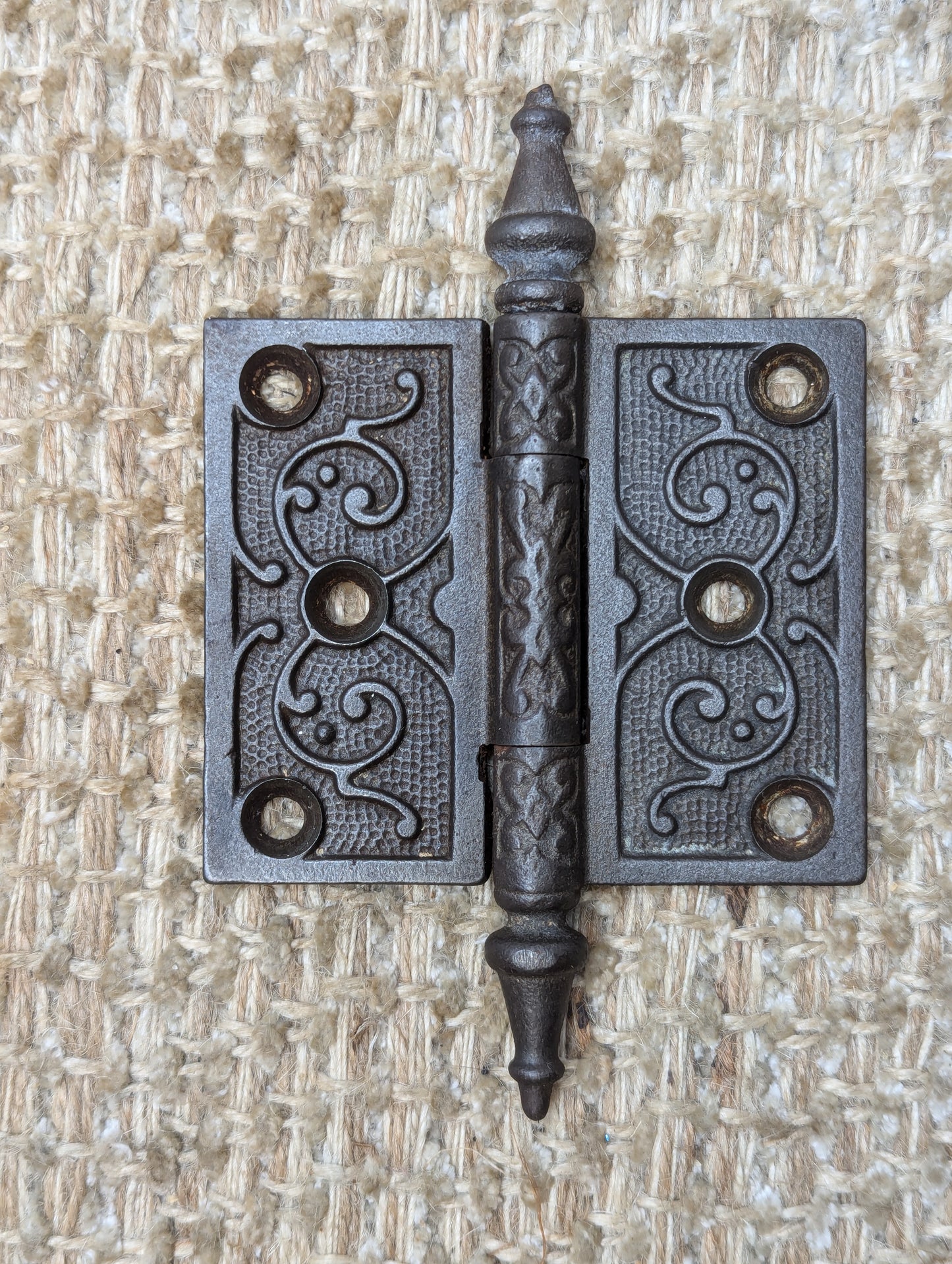 3 1/2" x 3" Antique Decorative Cast Iron Steeple Tip Hinge